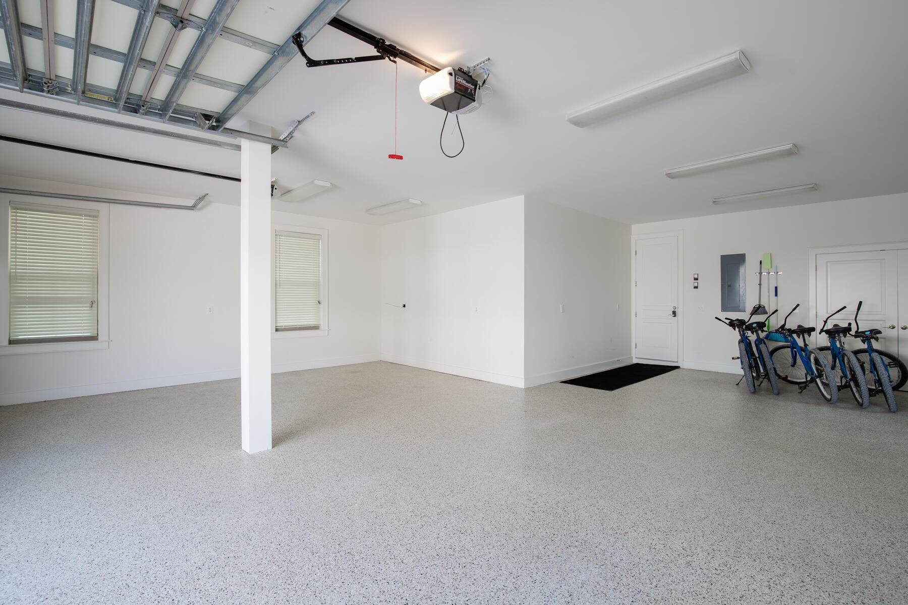 GRAYTON BEACH - Residential