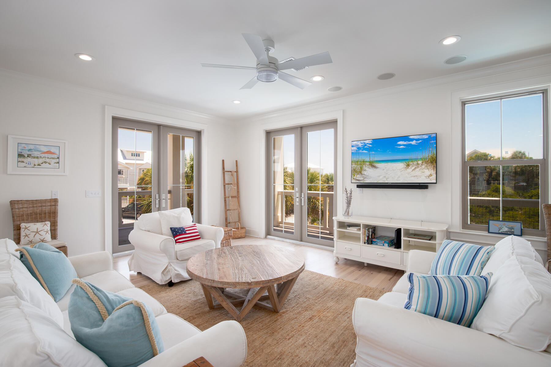 GRAYTON BEACH - Residential