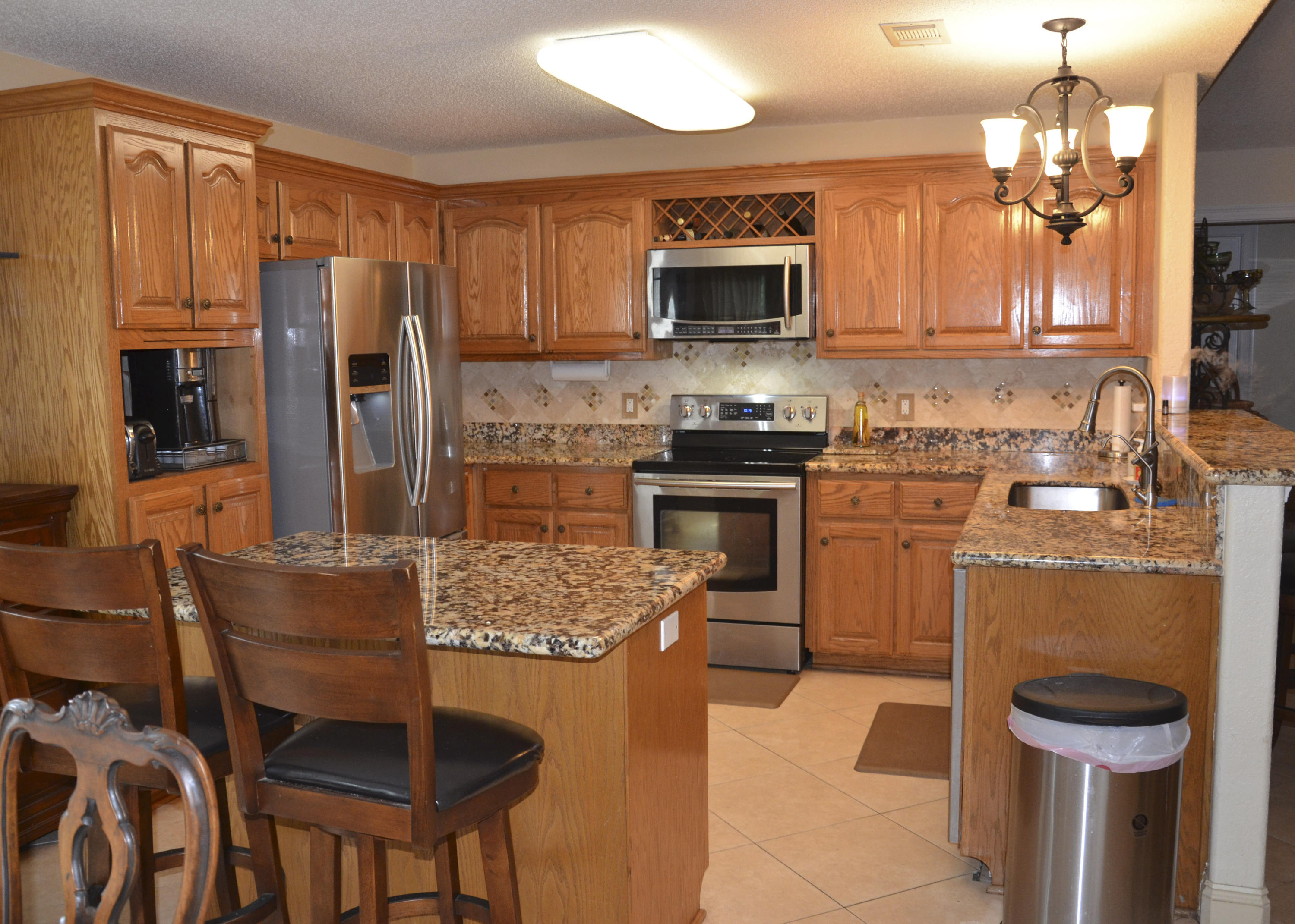 BRIGHTON OAKS - Residential