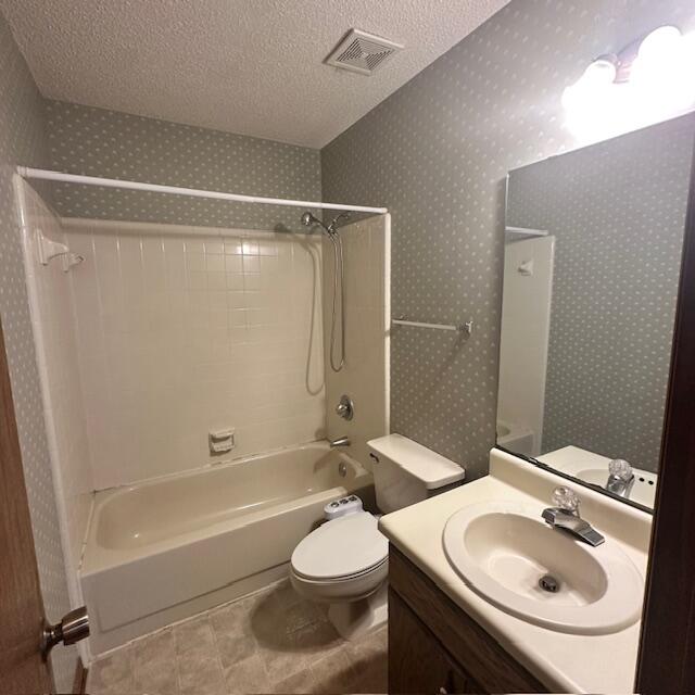 COUNTRYVIEW ESTATES - Residential Lease