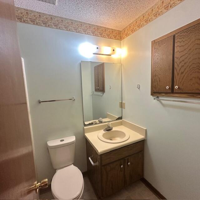 COUNTRYVIEW ESTATES - Residential Lease