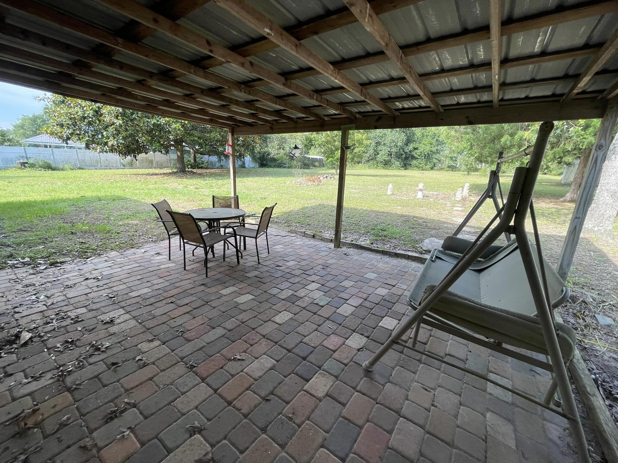 LAKE JUNIPER ESTATES UNIT 3 - Residential Lease