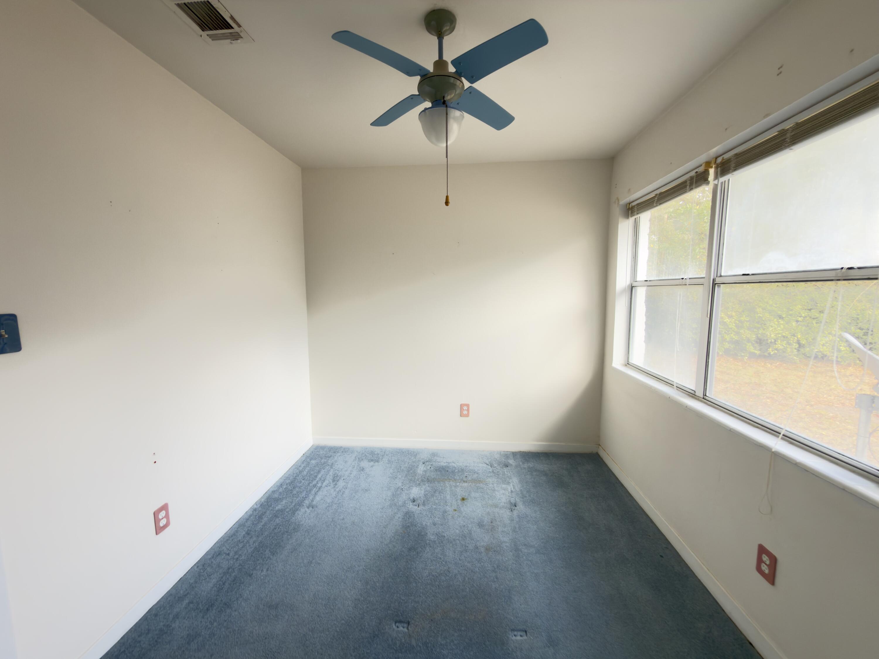 CRESCENT LAKE - Residential