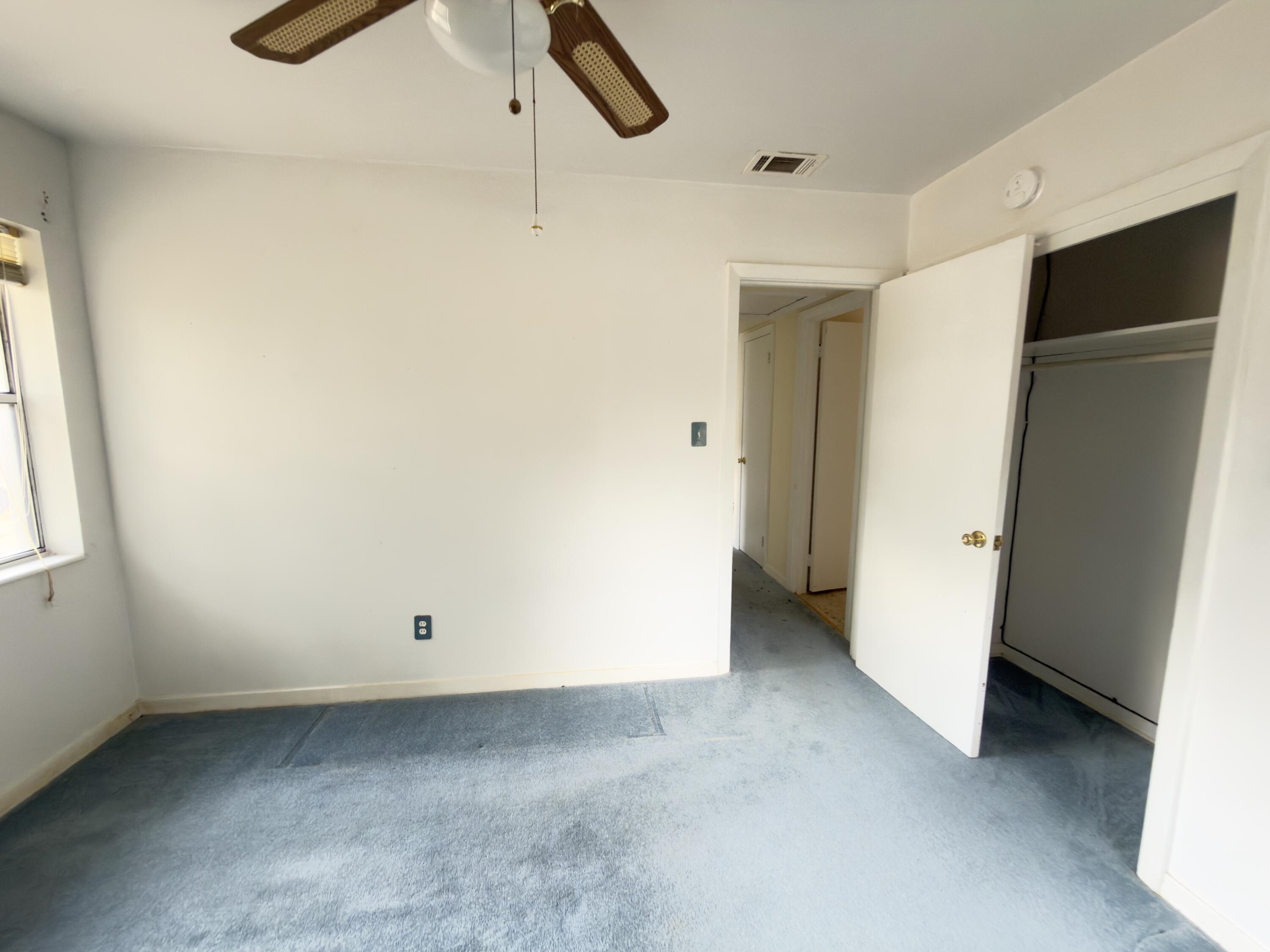 CRESCENT LAKE - Residential