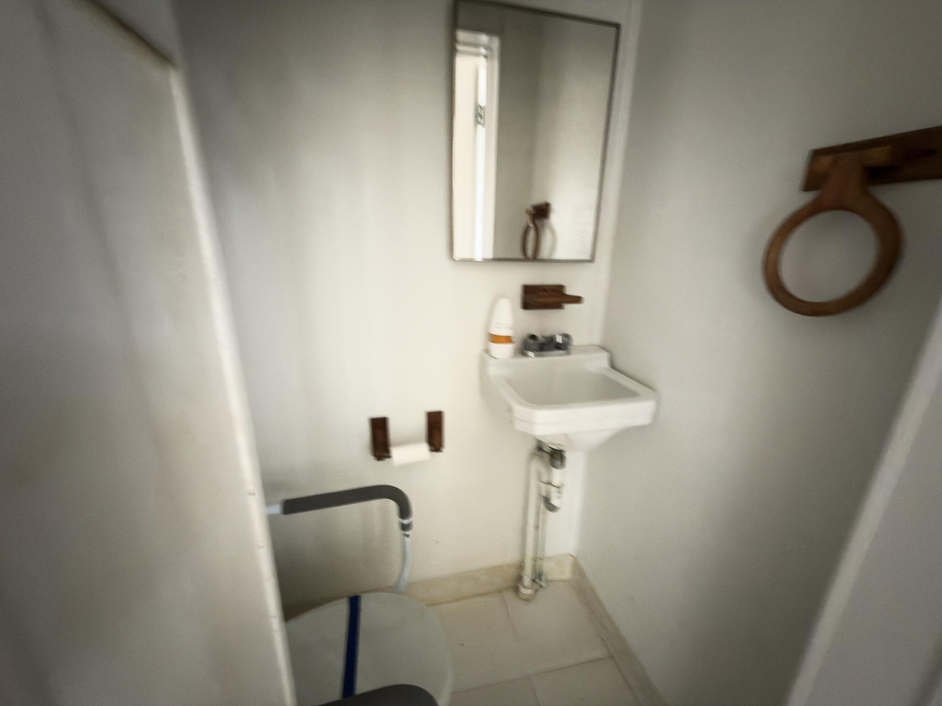 CRESCENT LAKE - Residential