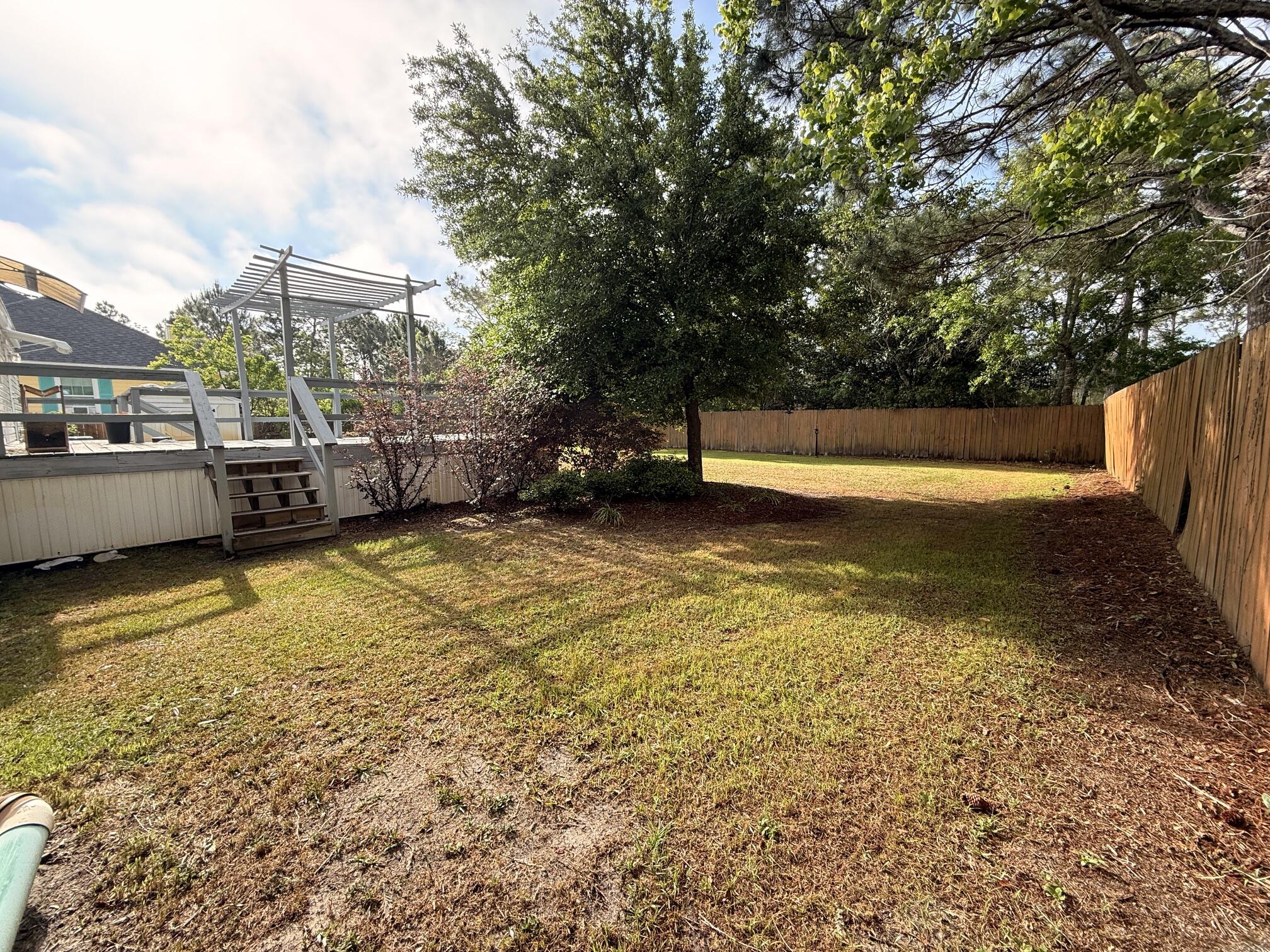 BAYOU PINES UNREC 1ST ADDN - Residential