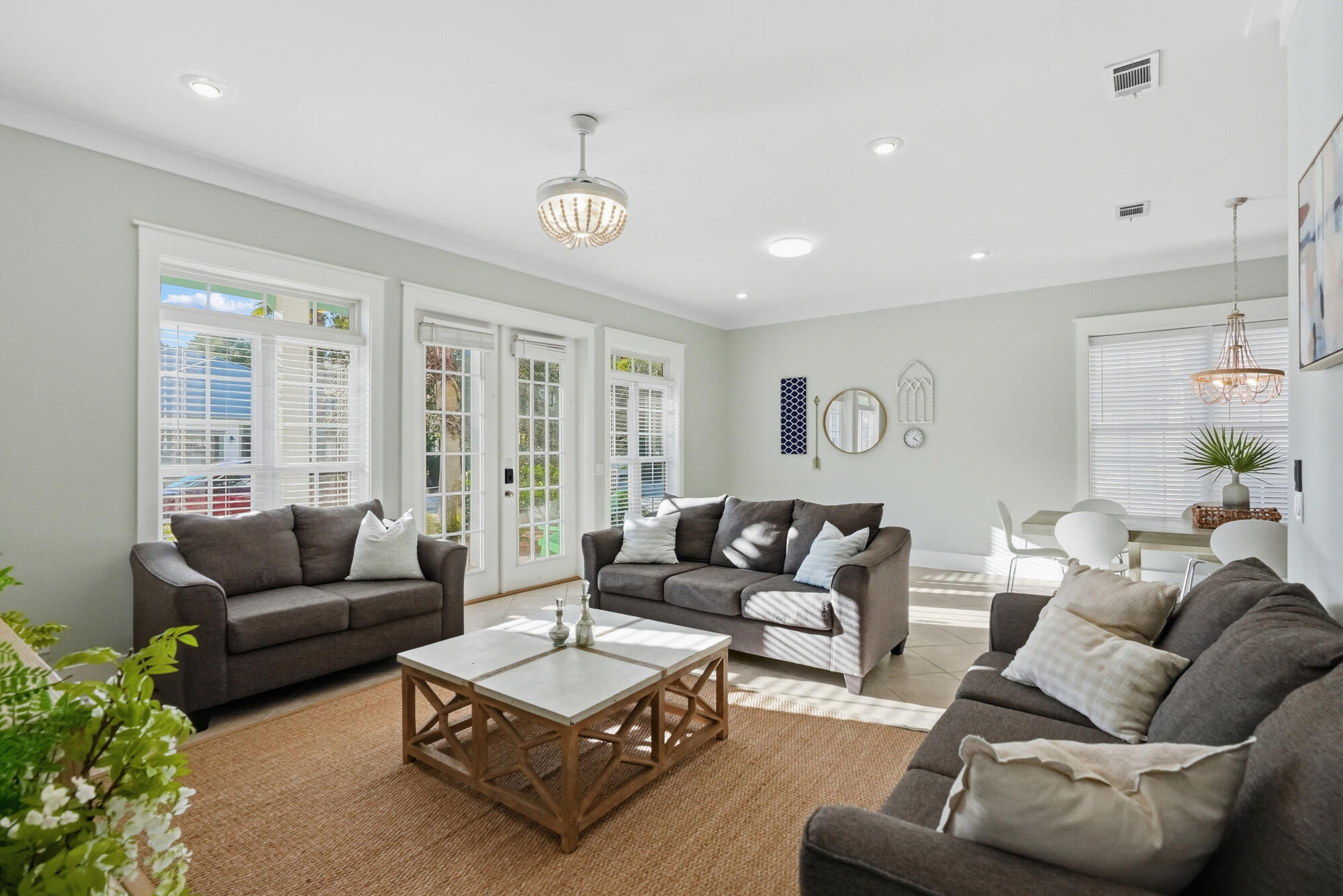 EMERALD WATERS VILLAGE - Residential