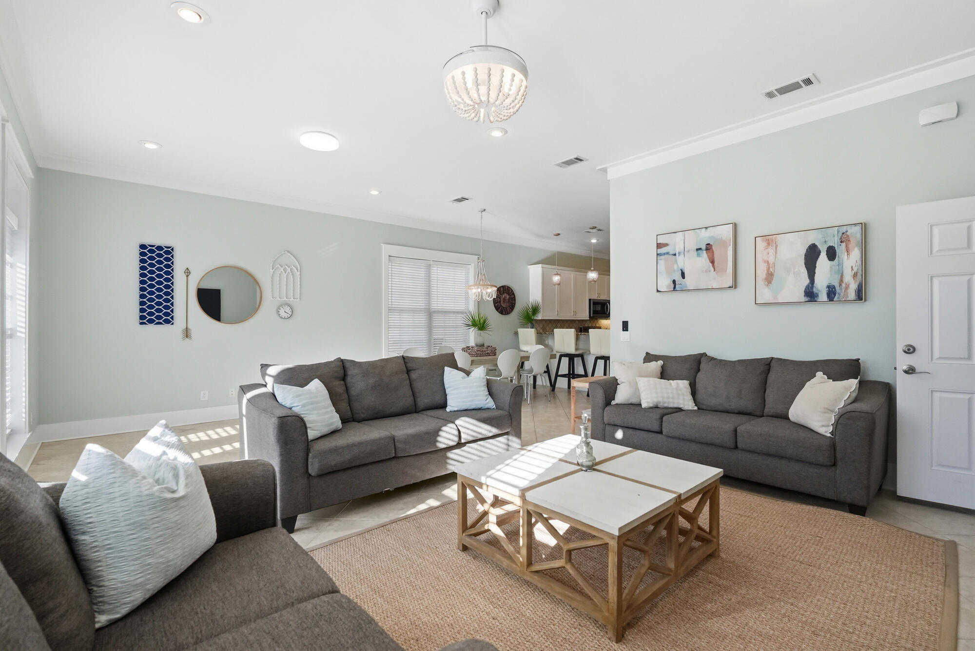 EMERALD WATERS VILLAGE - Residential