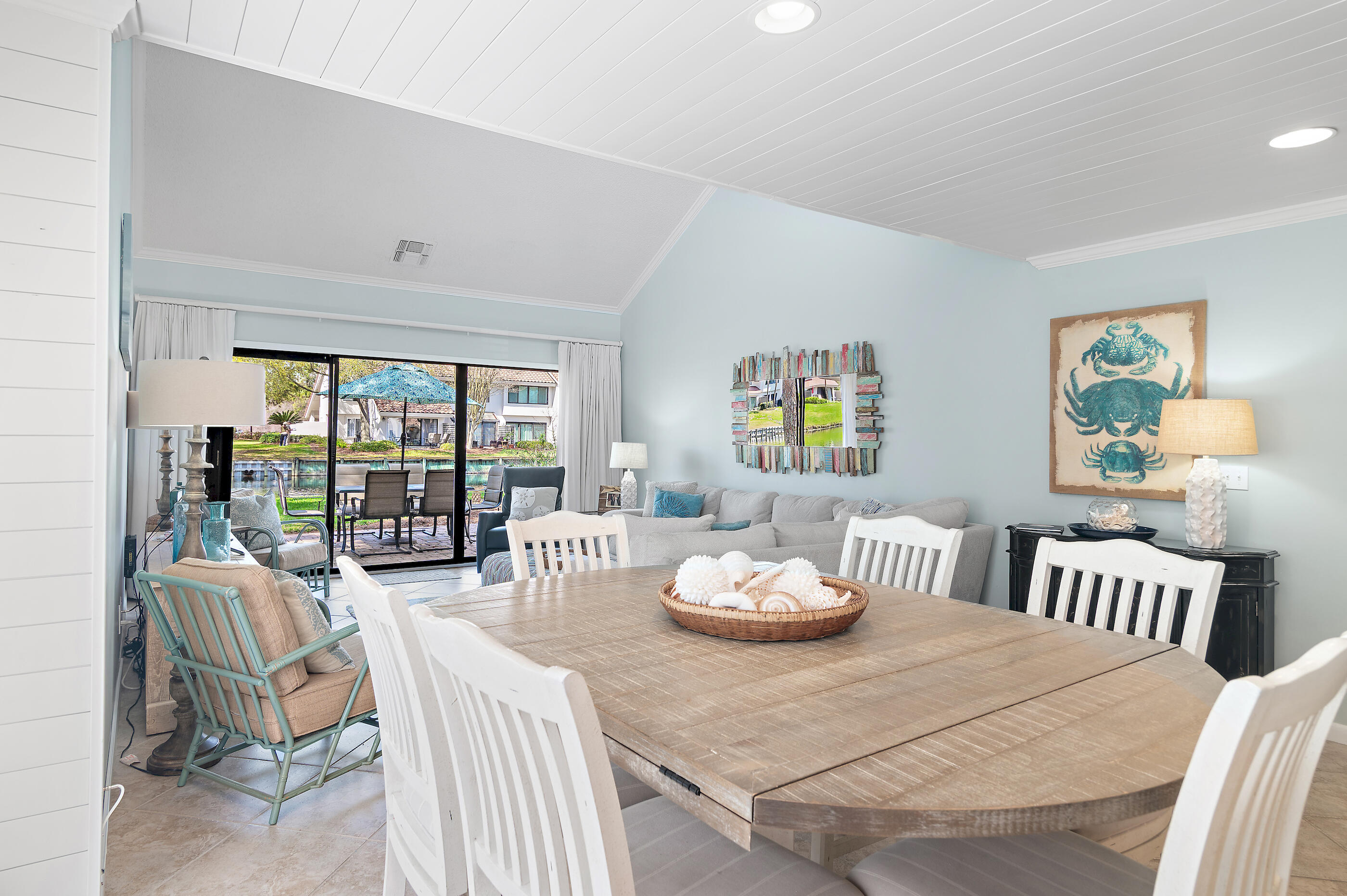 BEACHWALK VILLAS - Residential