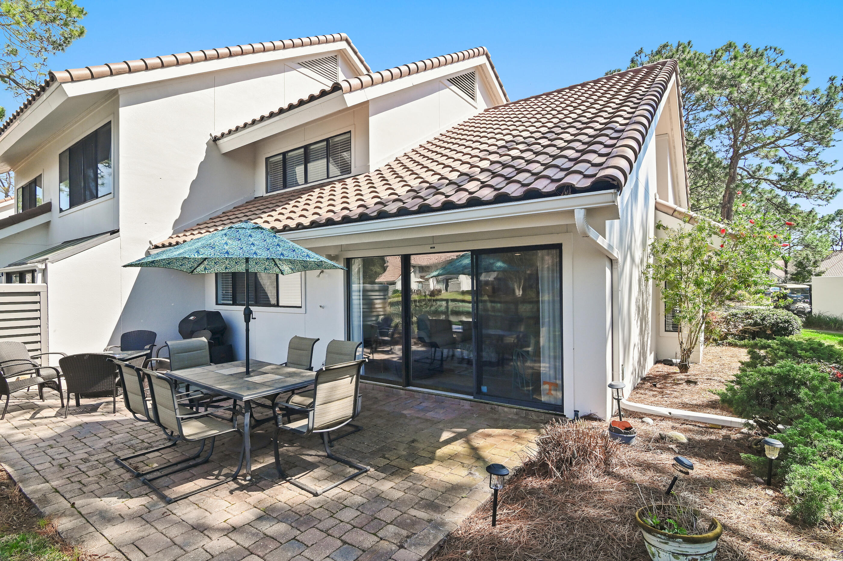 BEACHWALK VILLAS - Residential