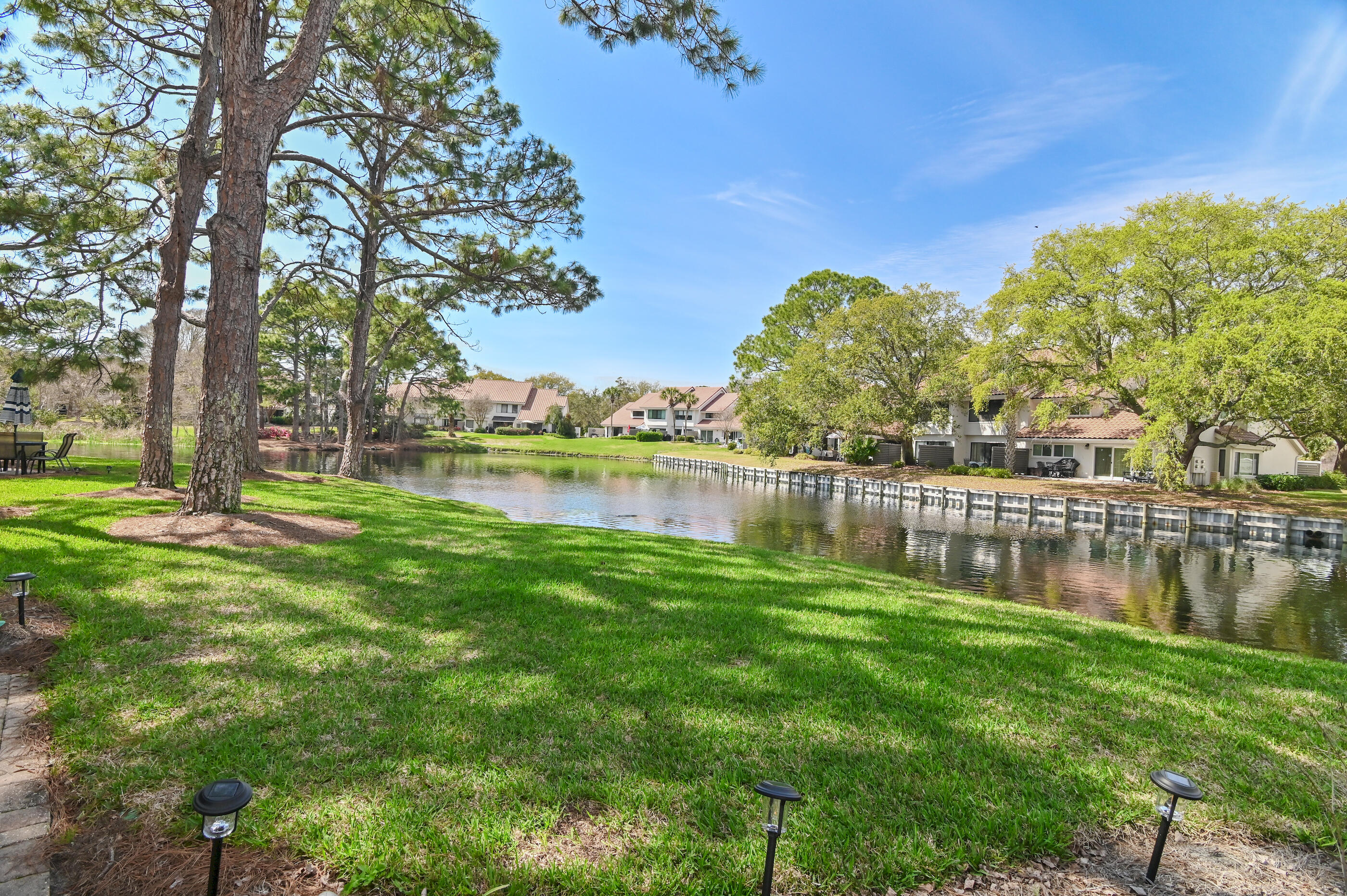 BEACHWALK VILLAS - Residential