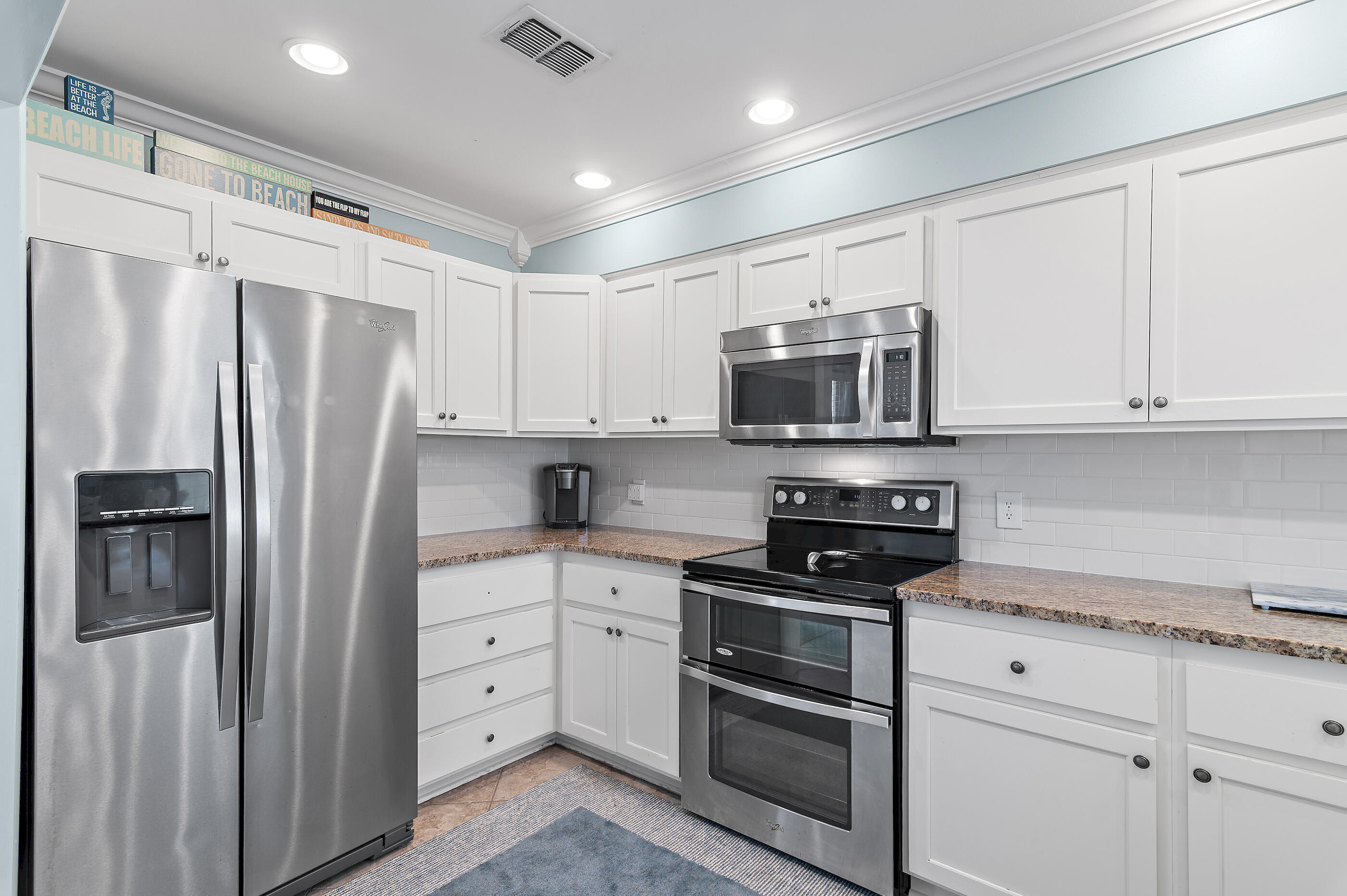 BEACHWALK VILLAS - Residential