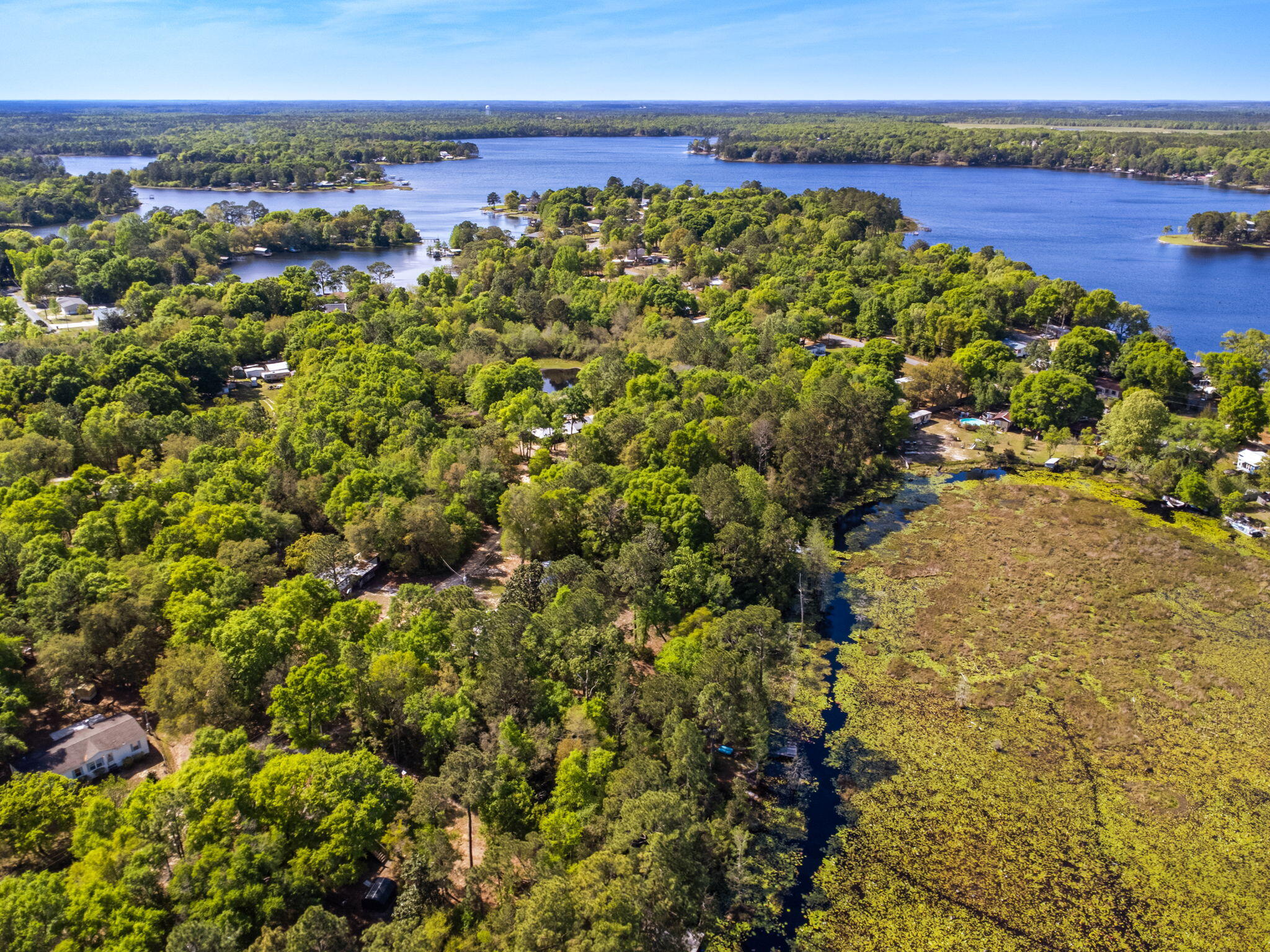 METES & BOUNDS - Land