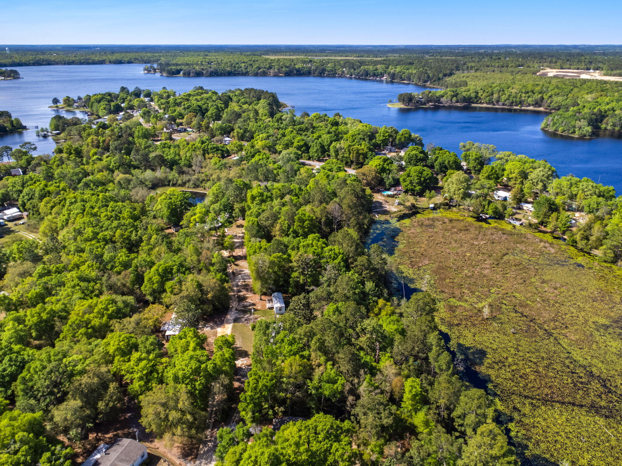 METES & BOUNDS - Land