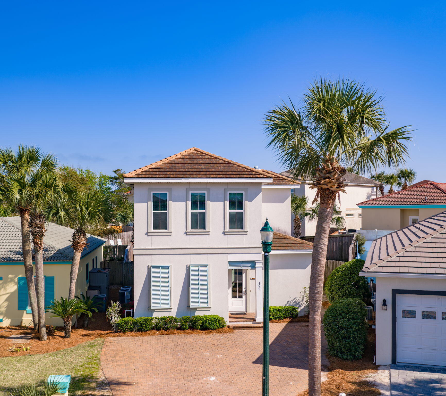 TERRA COTTA TERRACE - Residential