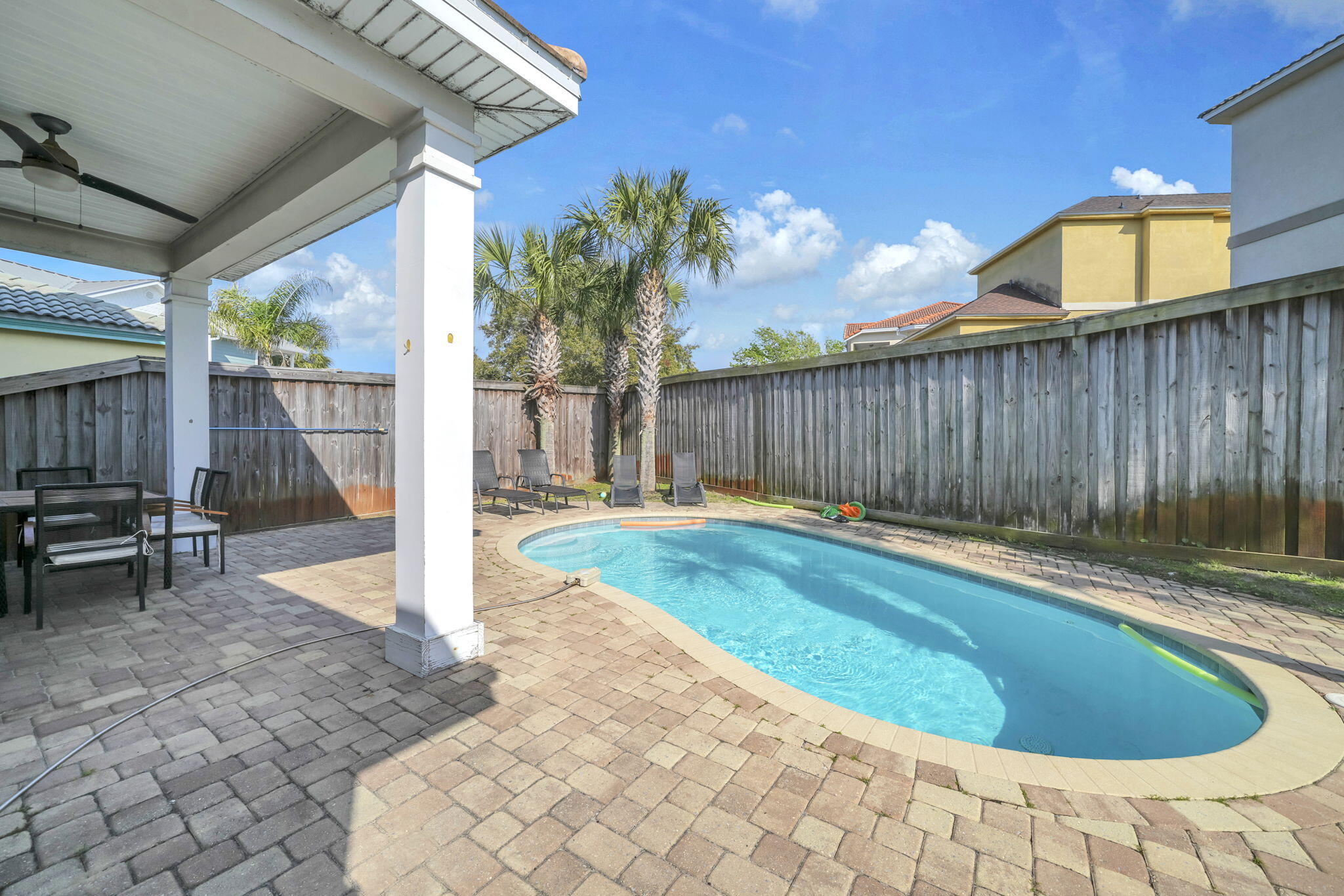 TERRA COTTA TERRACE - Residential