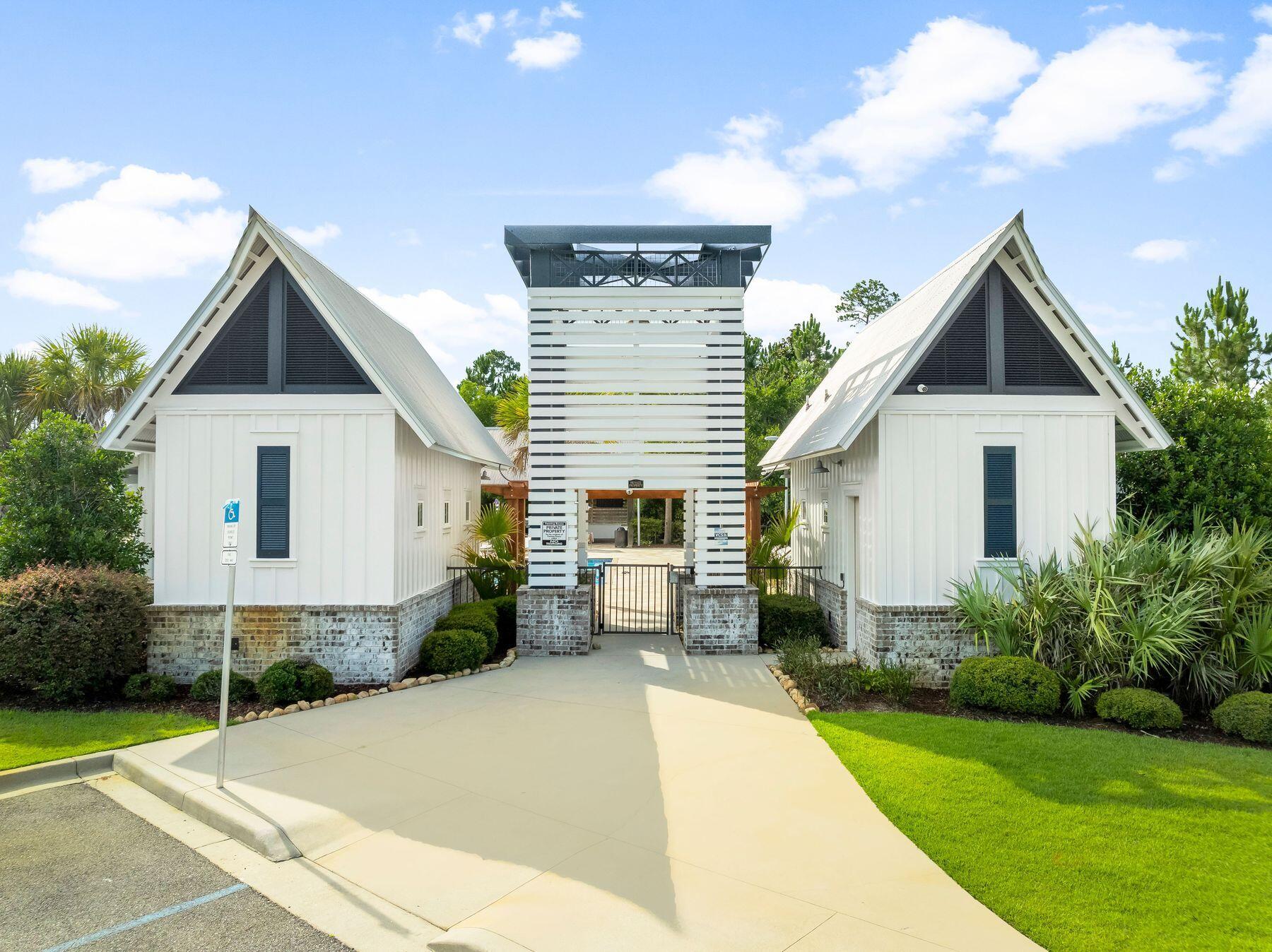 Fanning Bayou - Residential
