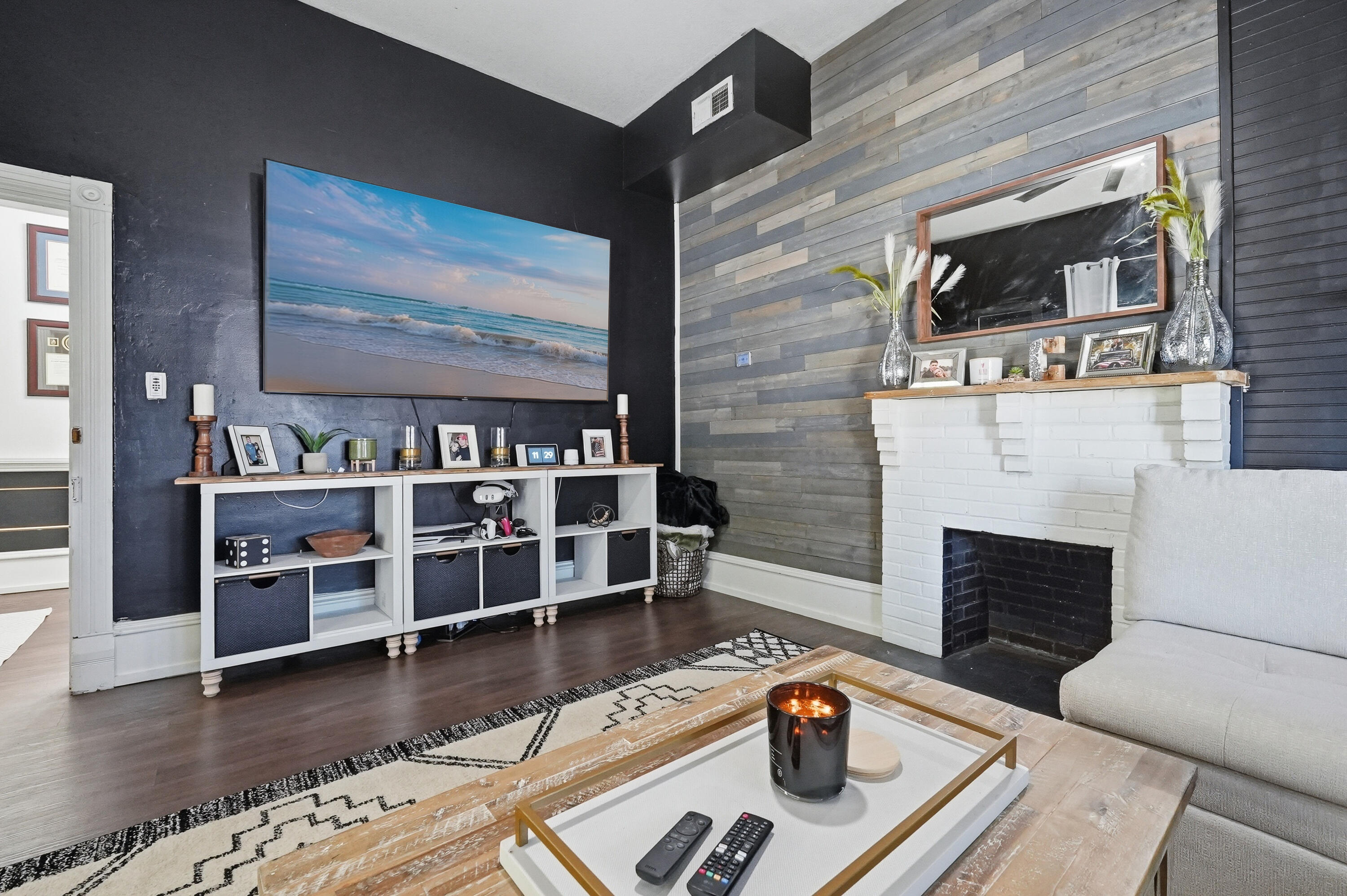 TOWN OF DEFUNIAK SPRINGS - Residential