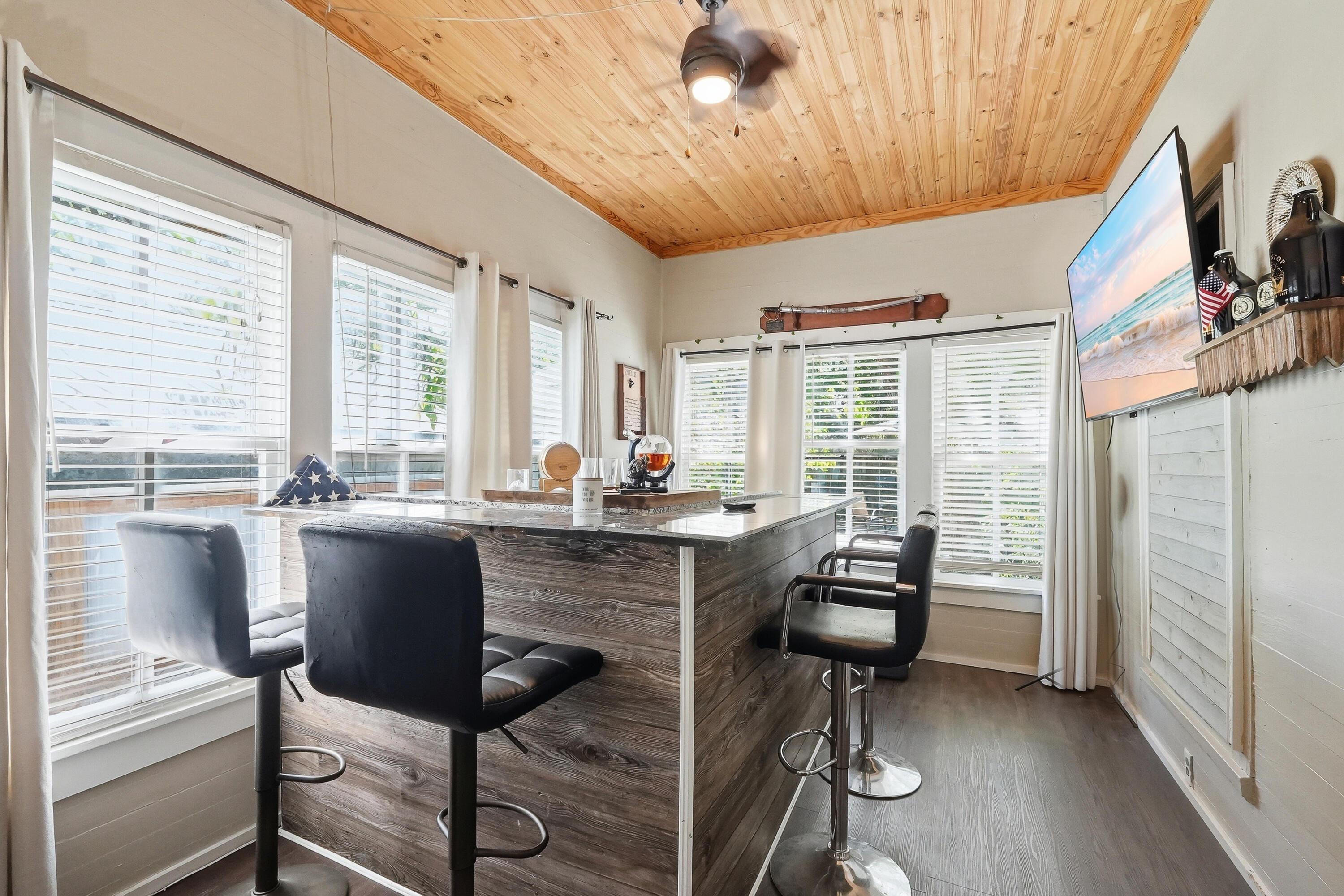 TOWN OF DEFUNIAK SPRINGS - Residential