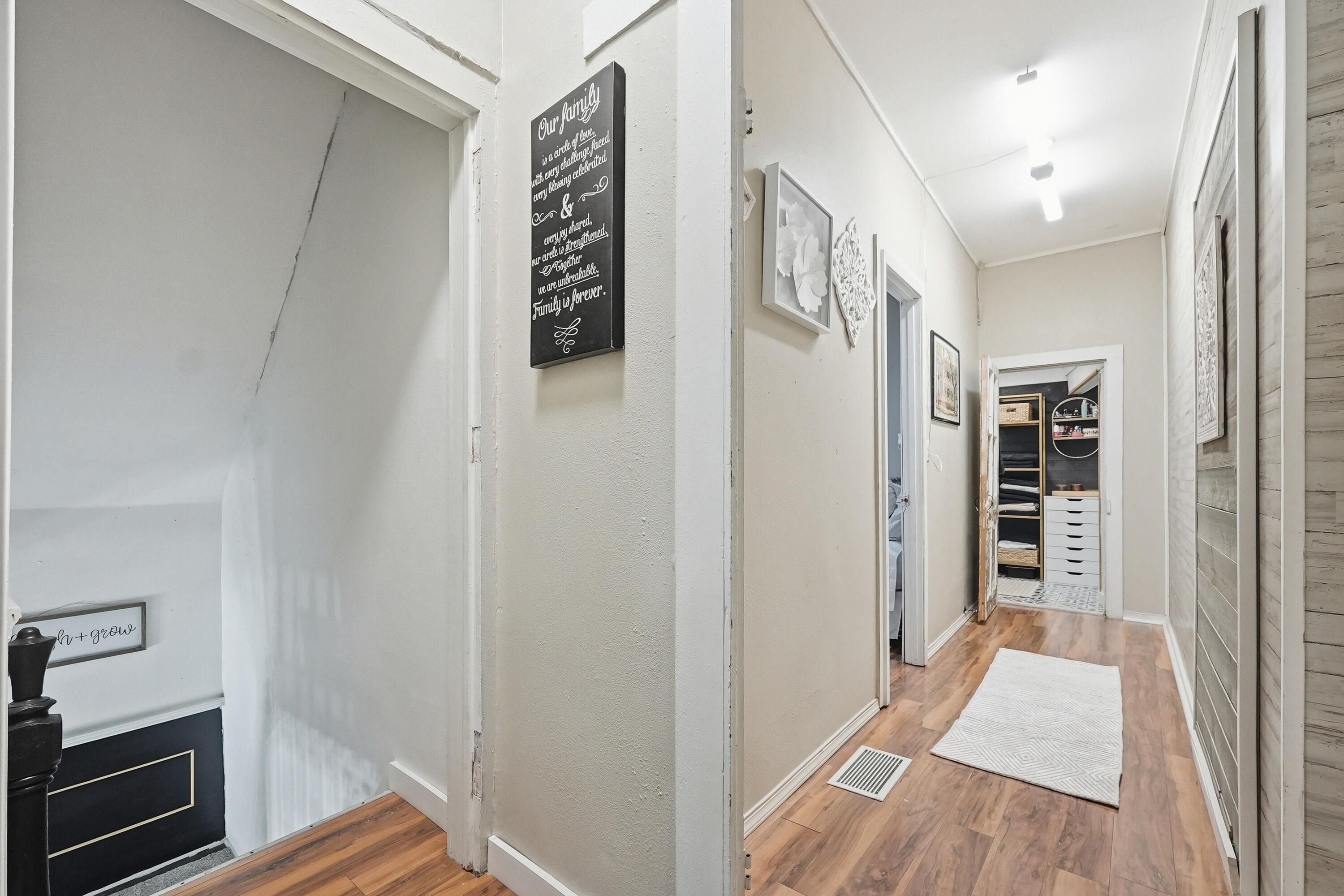 TOWN OF DEFUNIAK SPRINGS - Residential