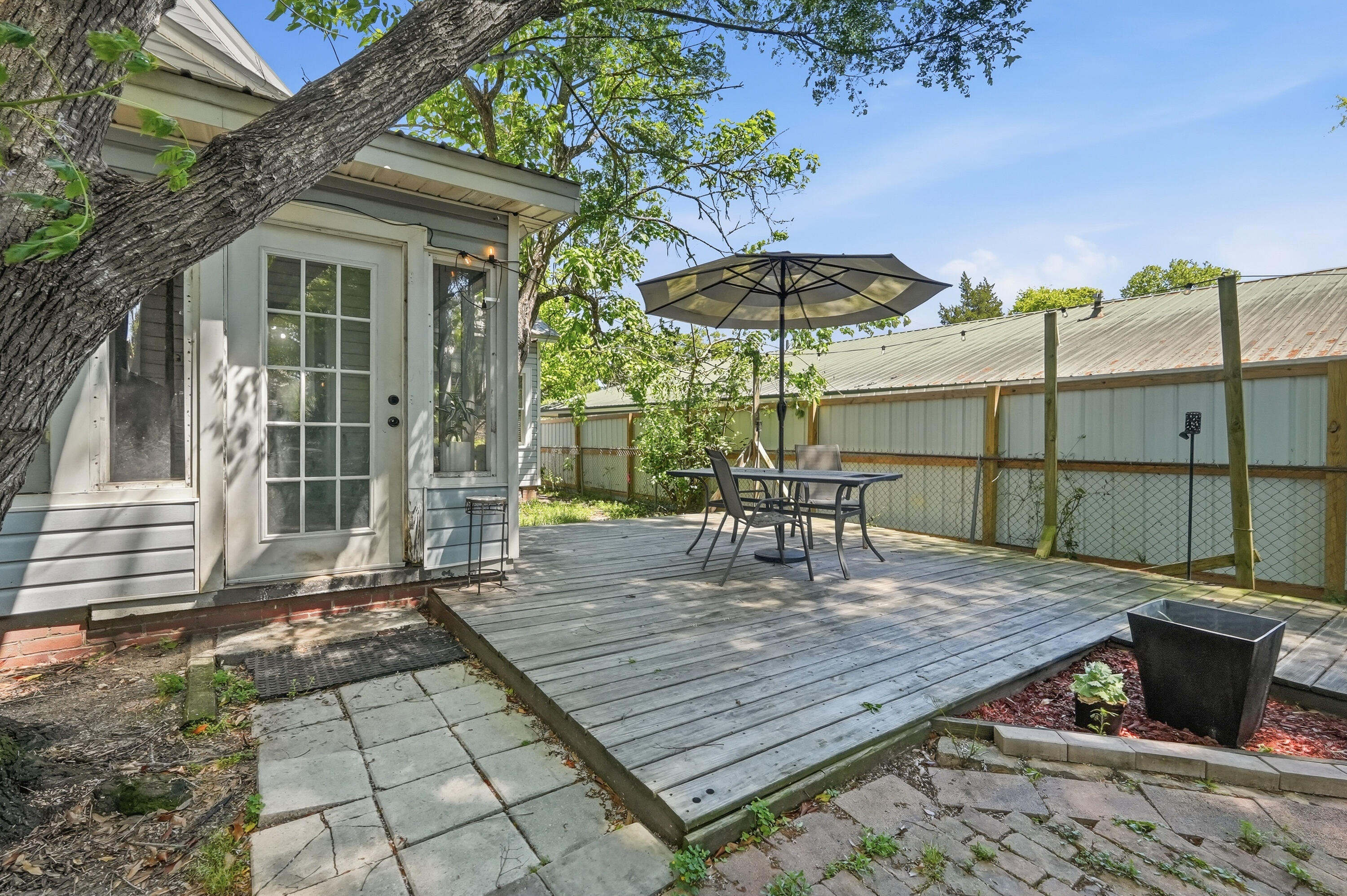 TOWN OF DEFUNIAK SPRINGS - Residential