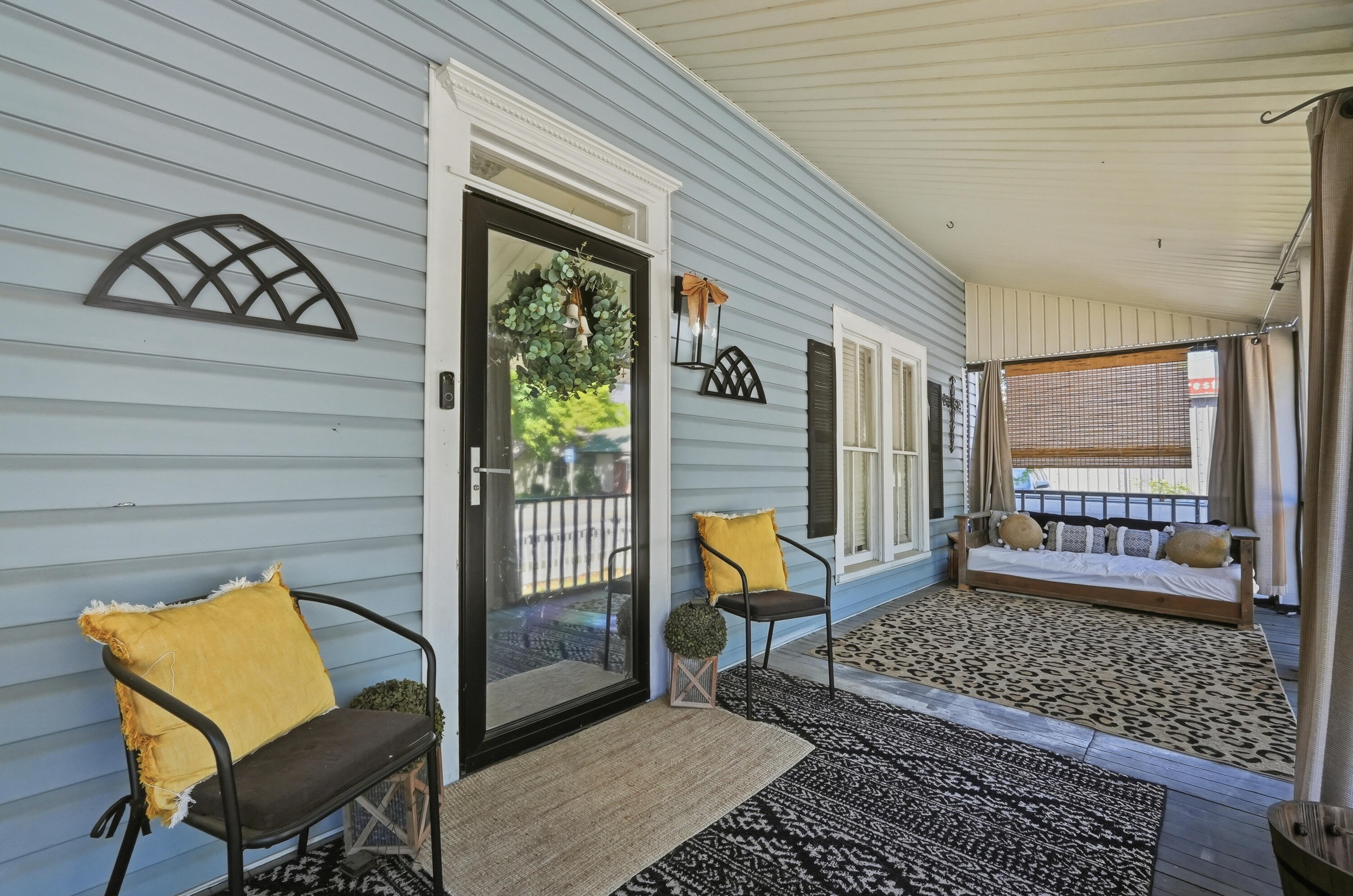 TOWN OF DEFUNIAK SPRINGS - Residential