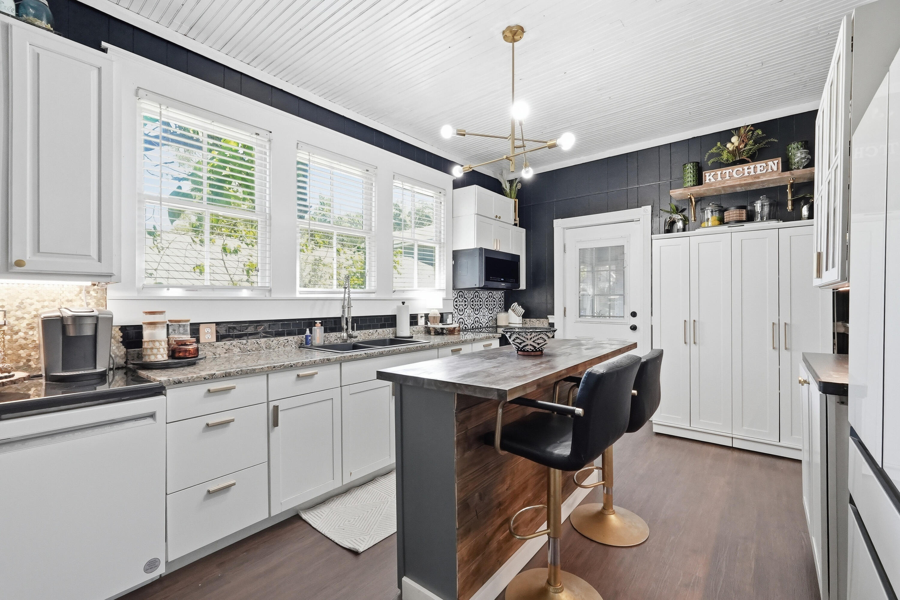 TOWN OF DEFUNIAK SPRINGS - Residential