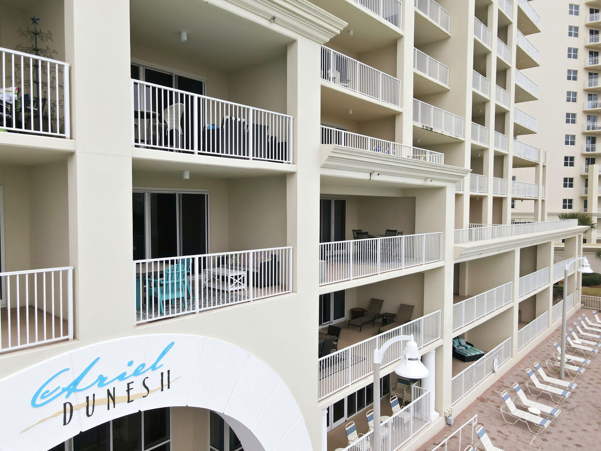 ARIEL DUNES II - Residential