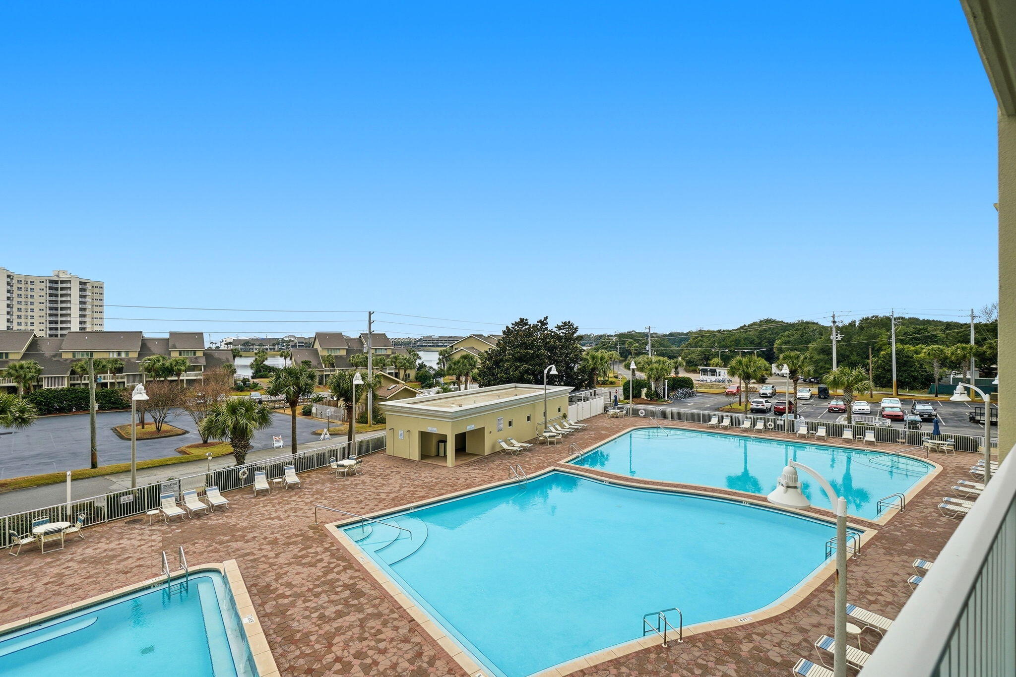 ARIEL DUNES II - Residential