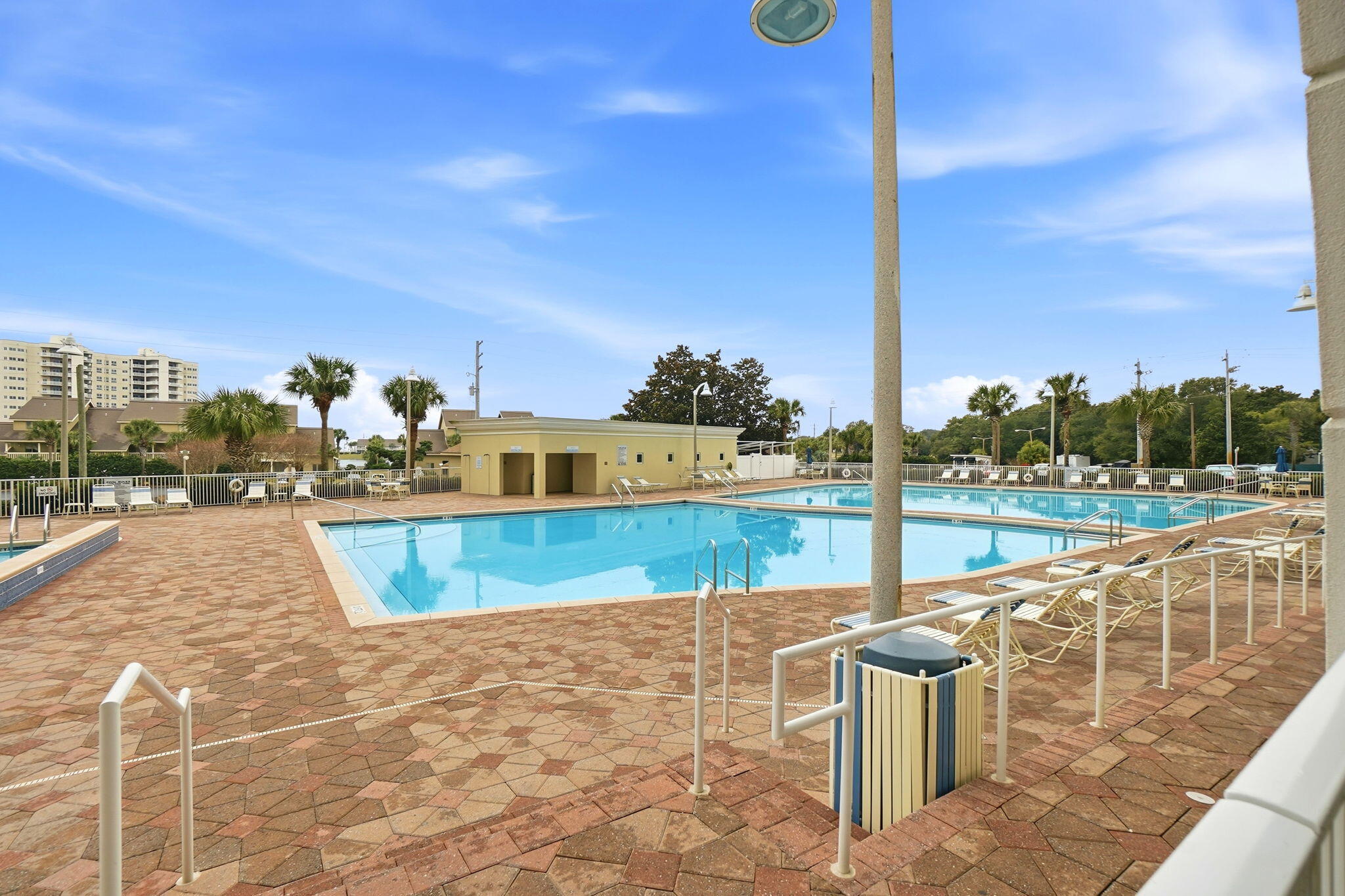 ARIEL DUNES II - Residential