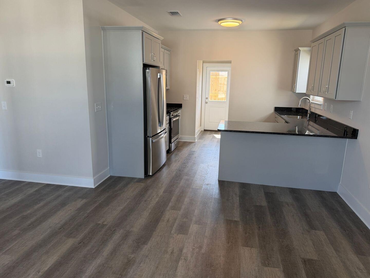 KAKE COTTAGES - Residential Lease