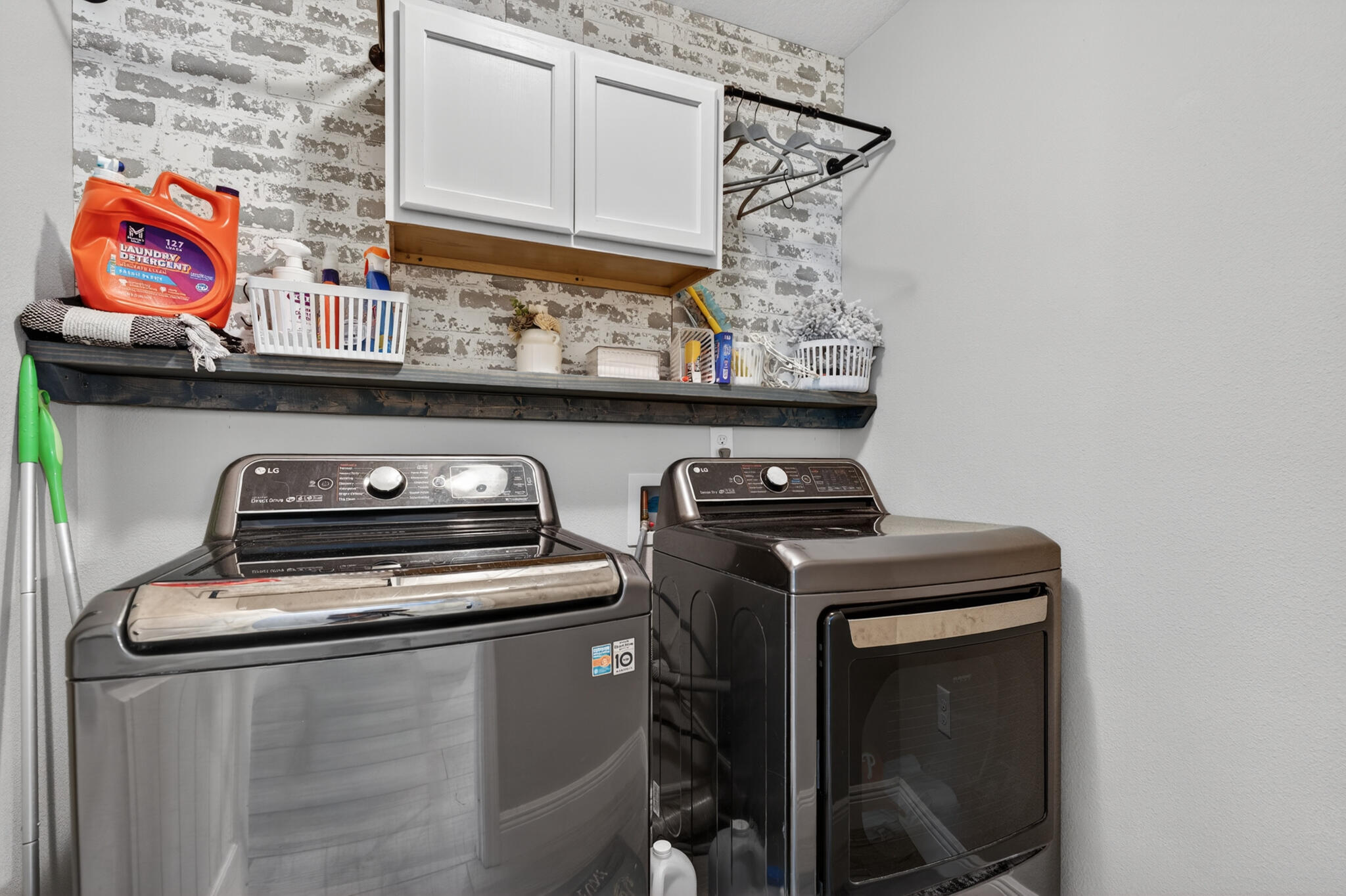 Navarre 2nd Add - Residential