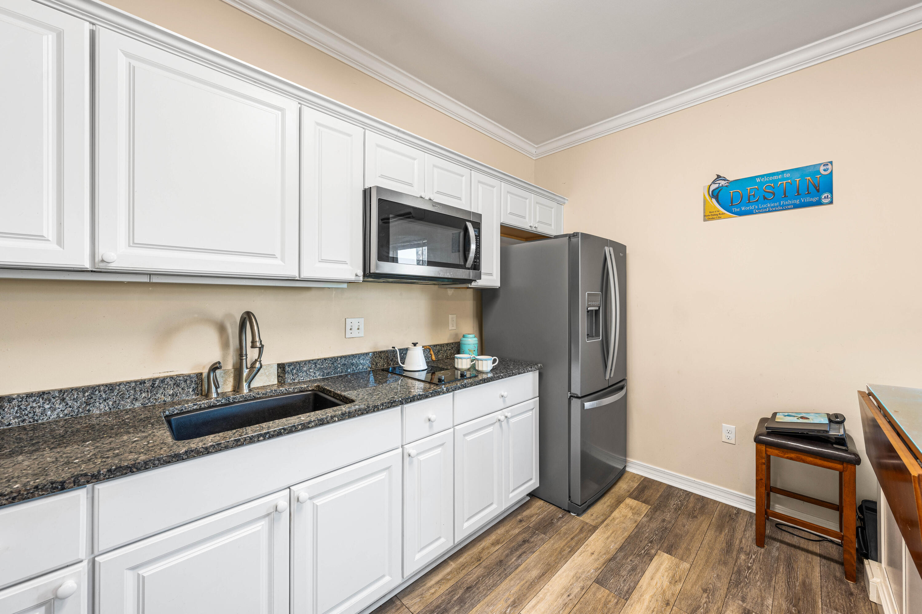 CRYSTAL BEACH - Residential