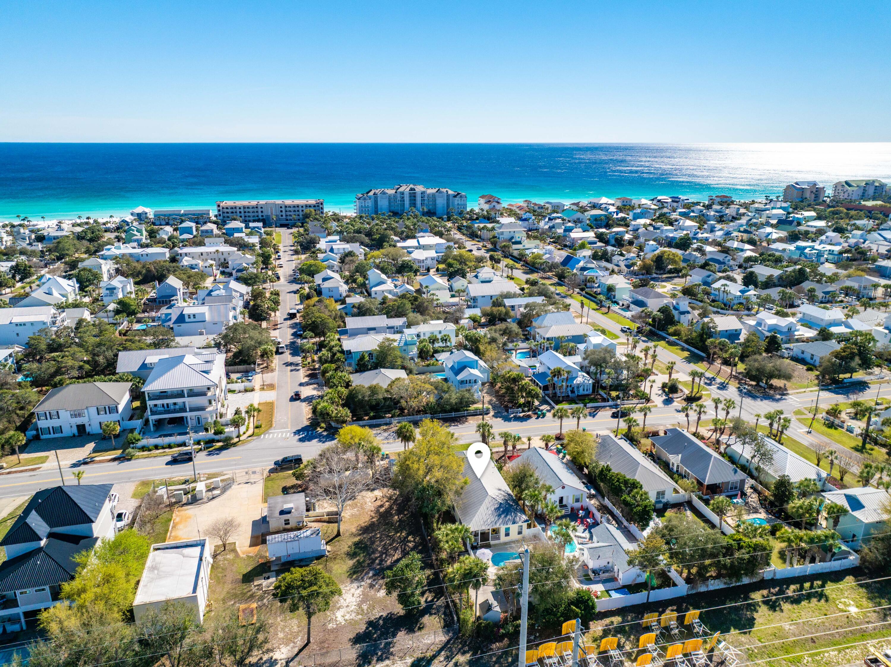 CRYSTAL BEACH - Residential