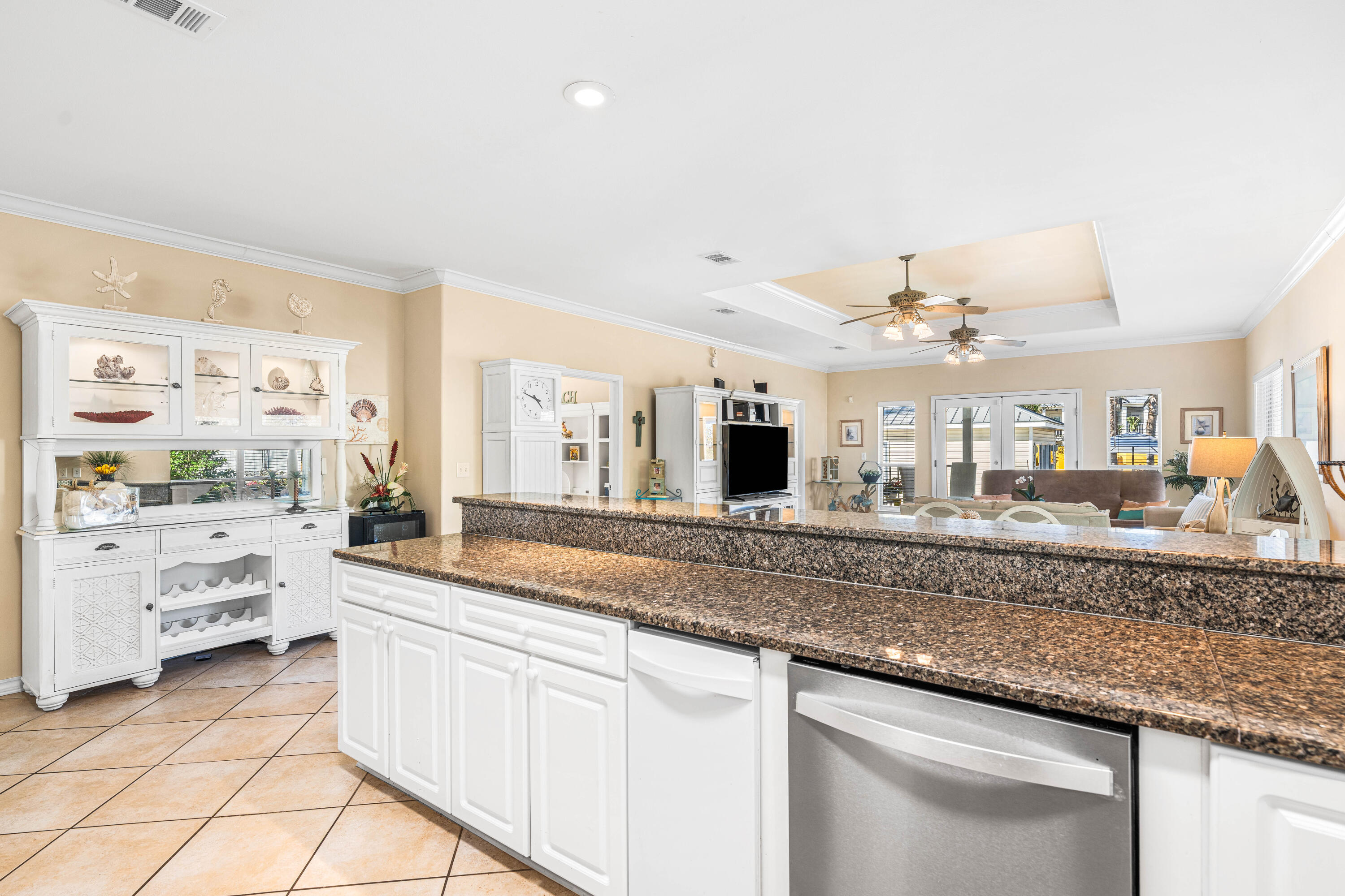 CRYSTAL BEACH - Residential