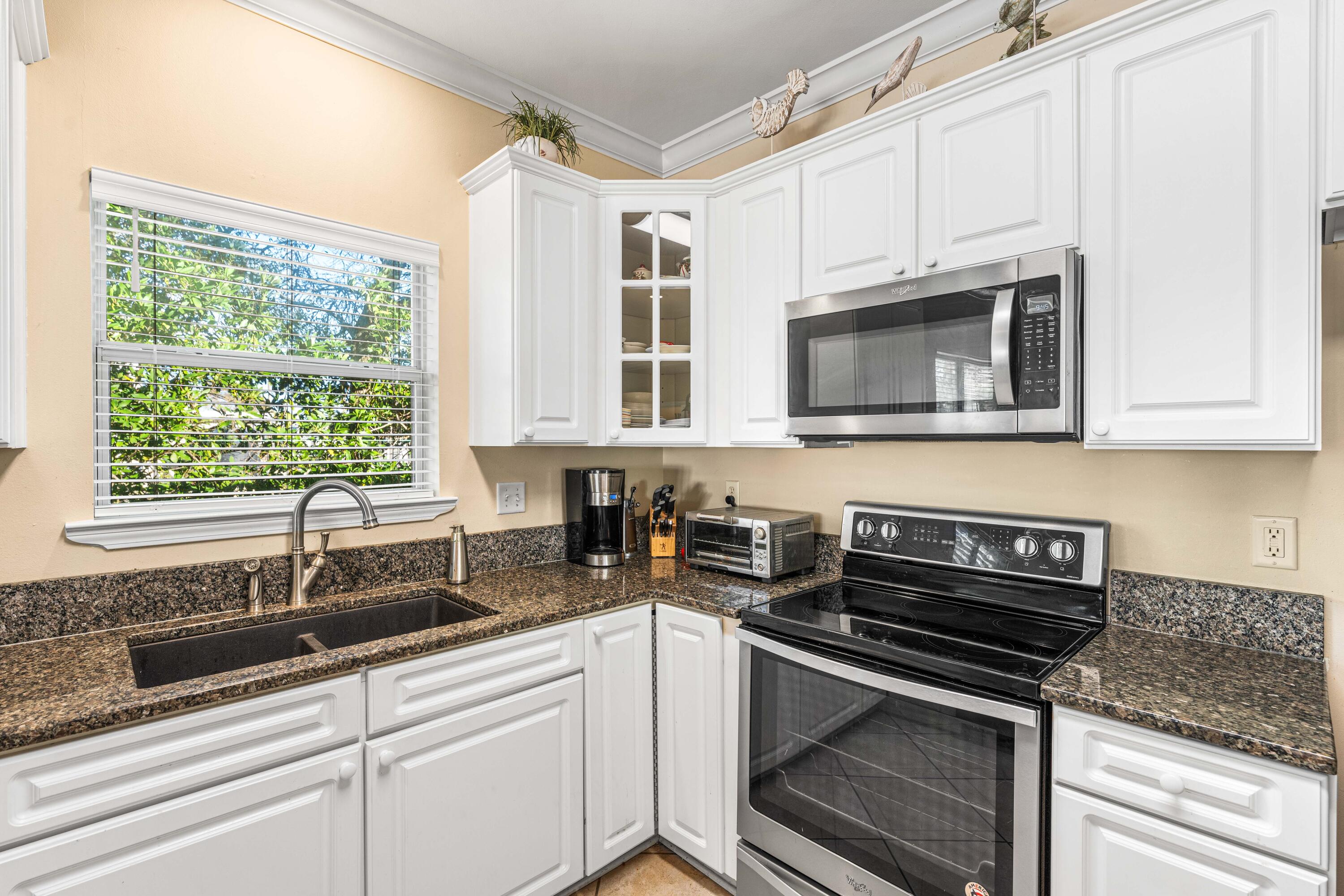 CRYSTAL BEACH - Residential