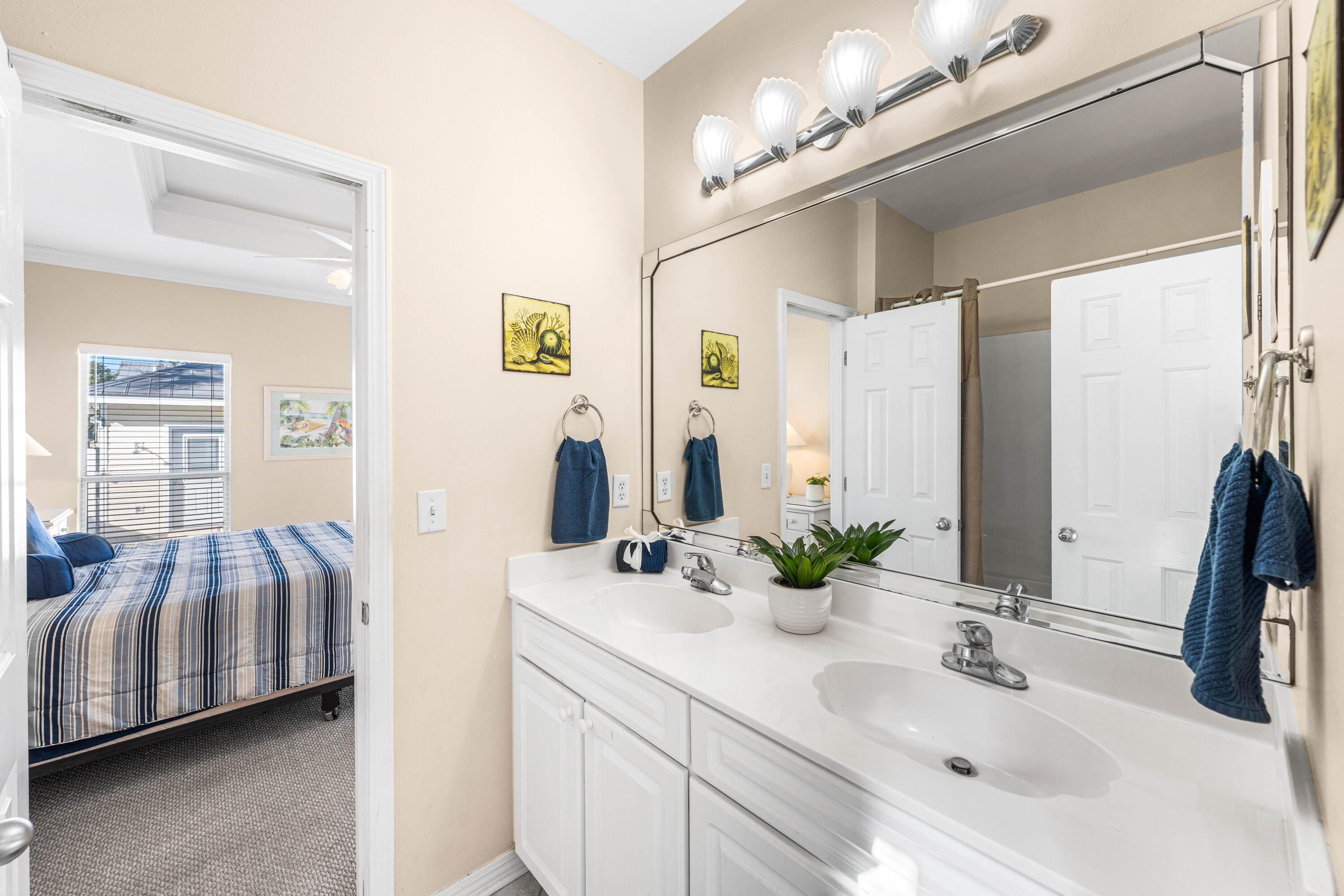 CRYSTAL BEACH - Residential