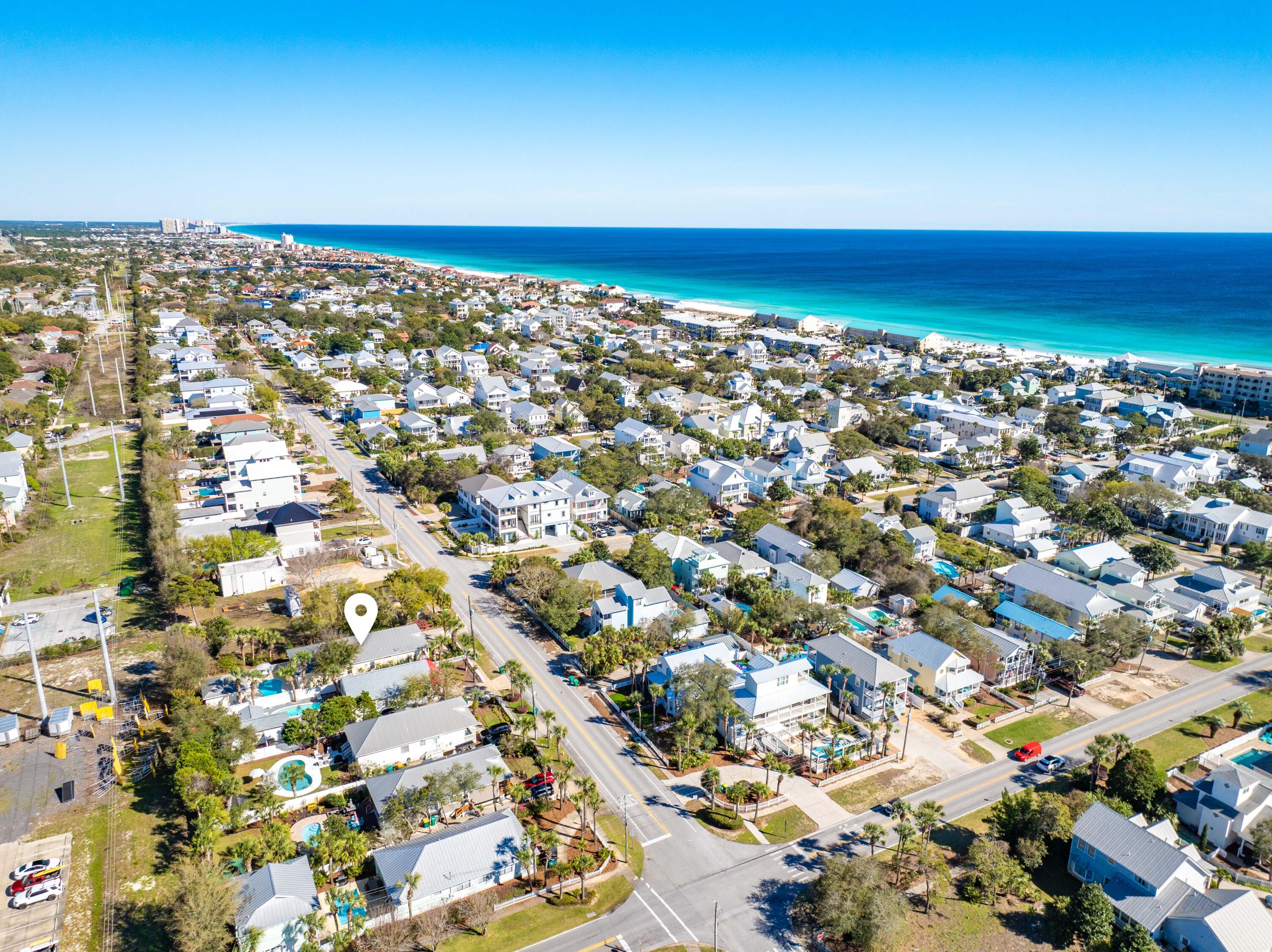 CRYSTAL BEACH - Residential