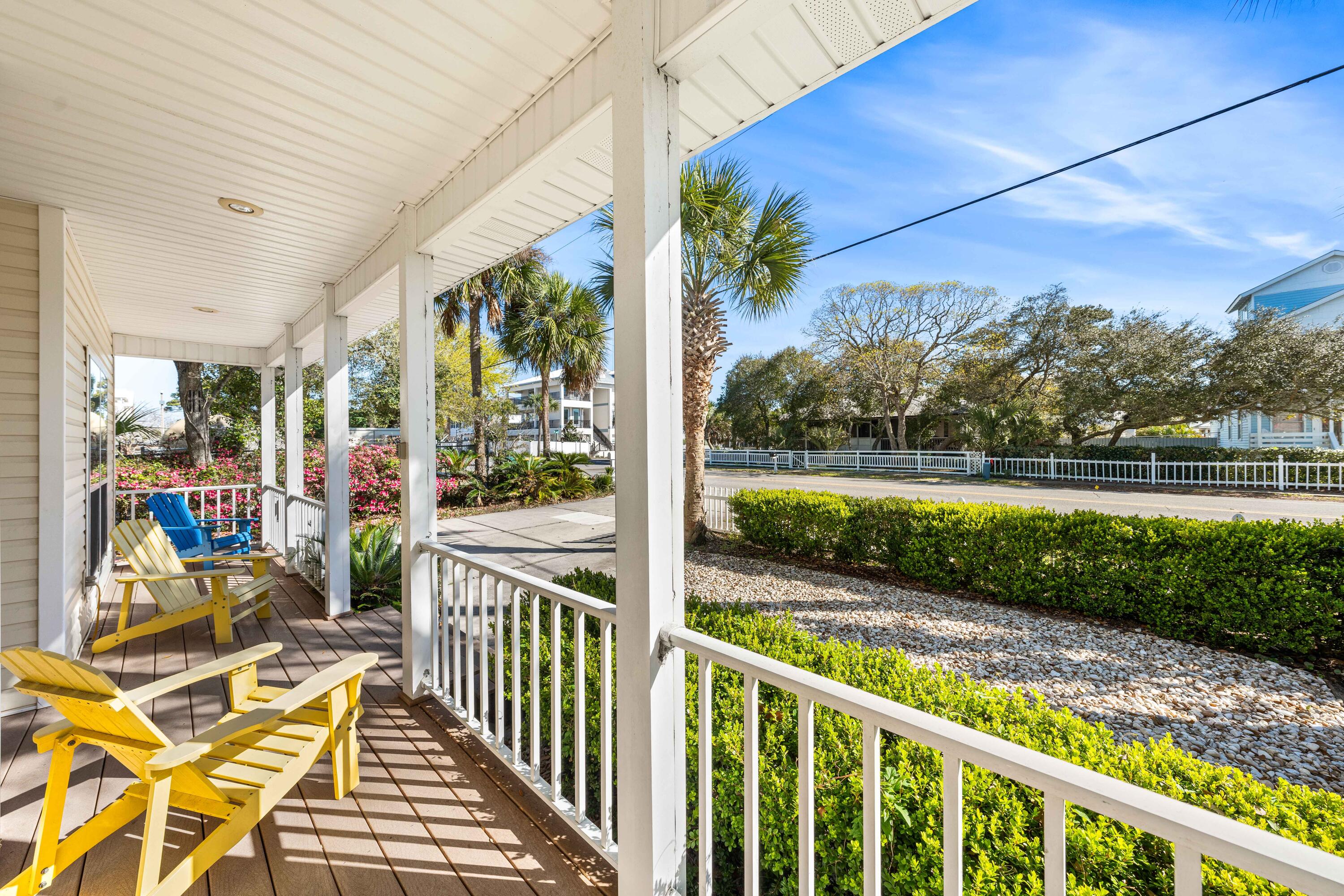 CRYSTAL BEACH - Residential