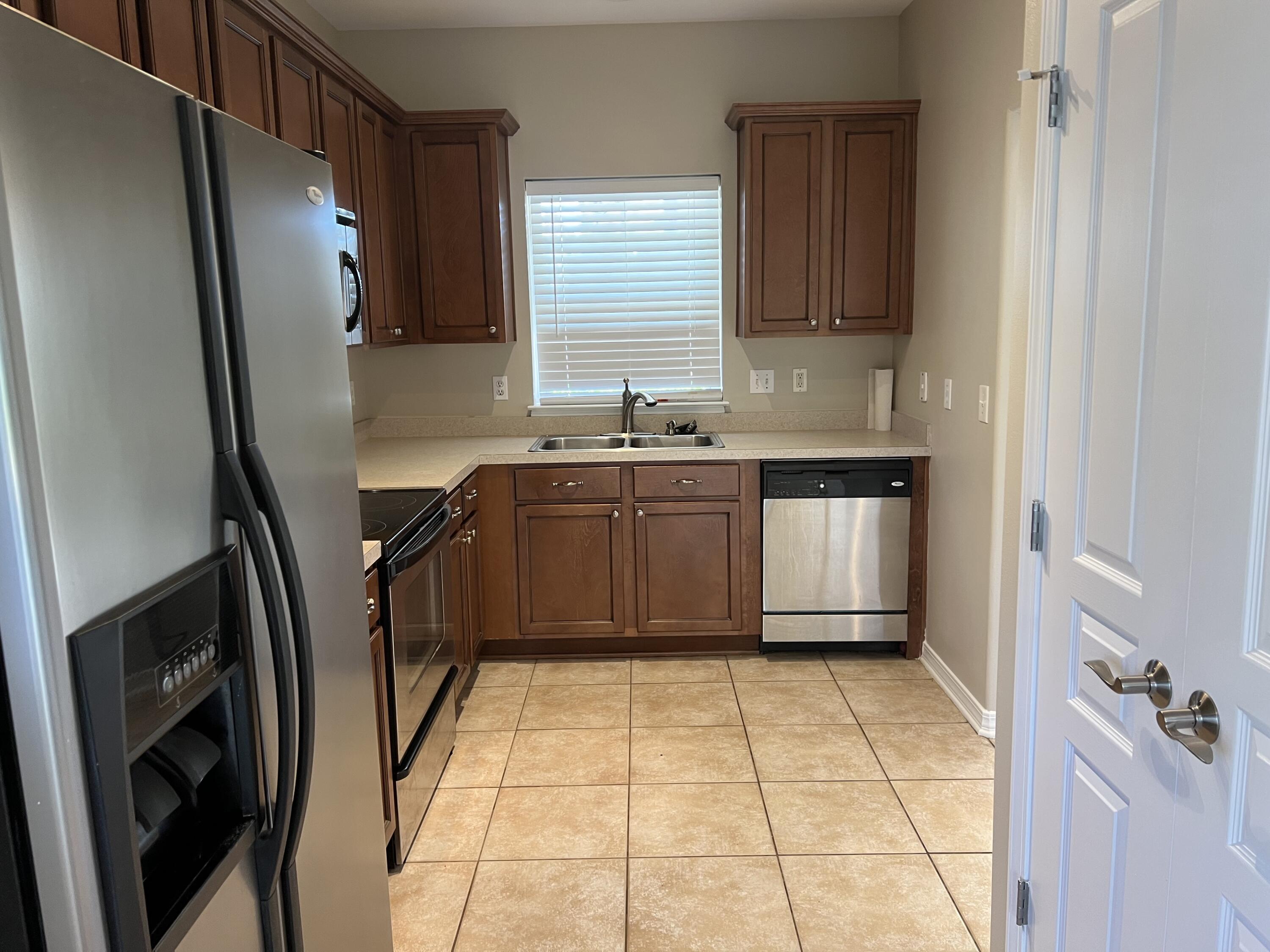 PLANTATION AT SANTA ROSA - Residential Lease