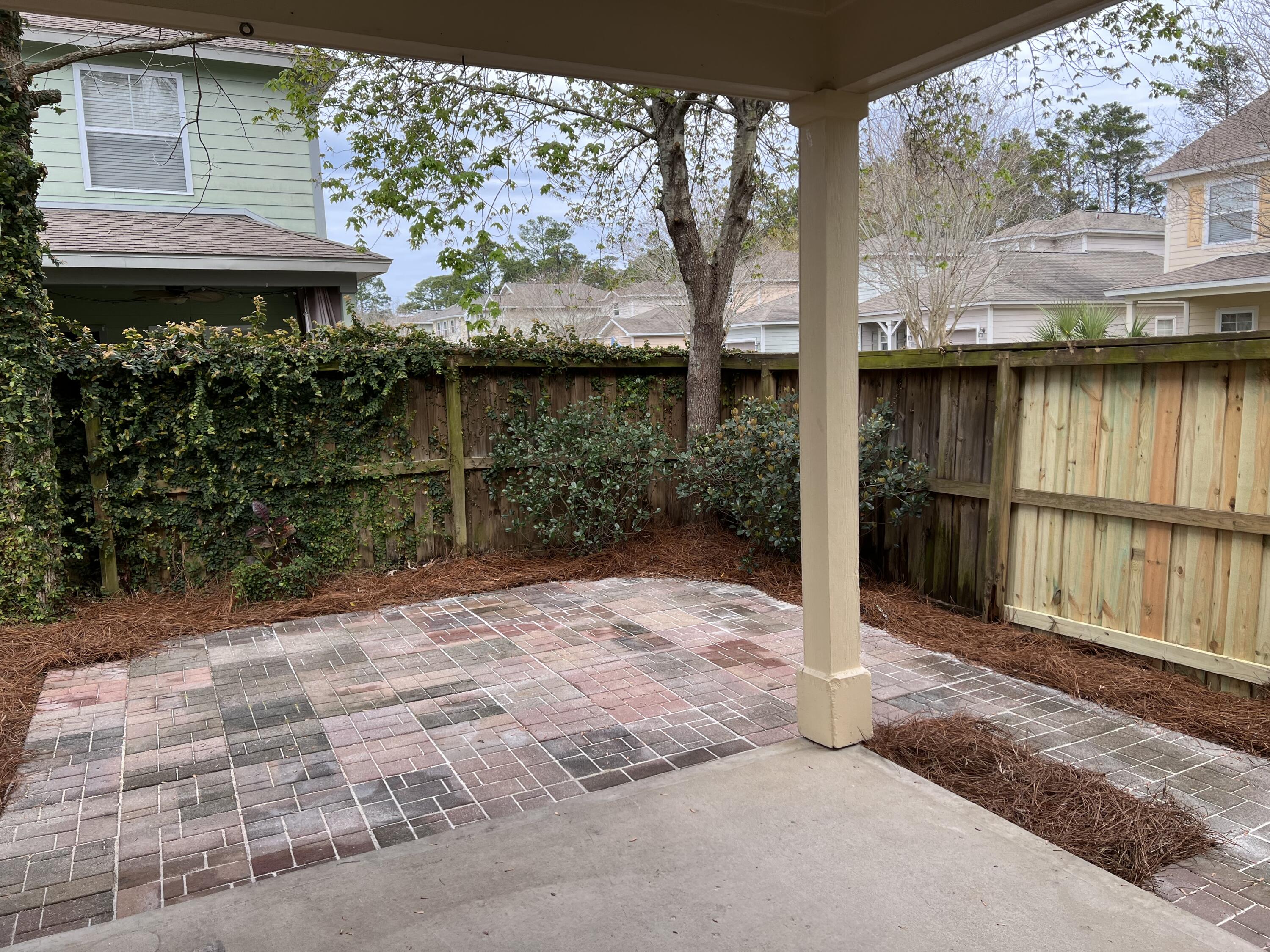 PLANTATION AT SANTA ROSA - Residential Lease