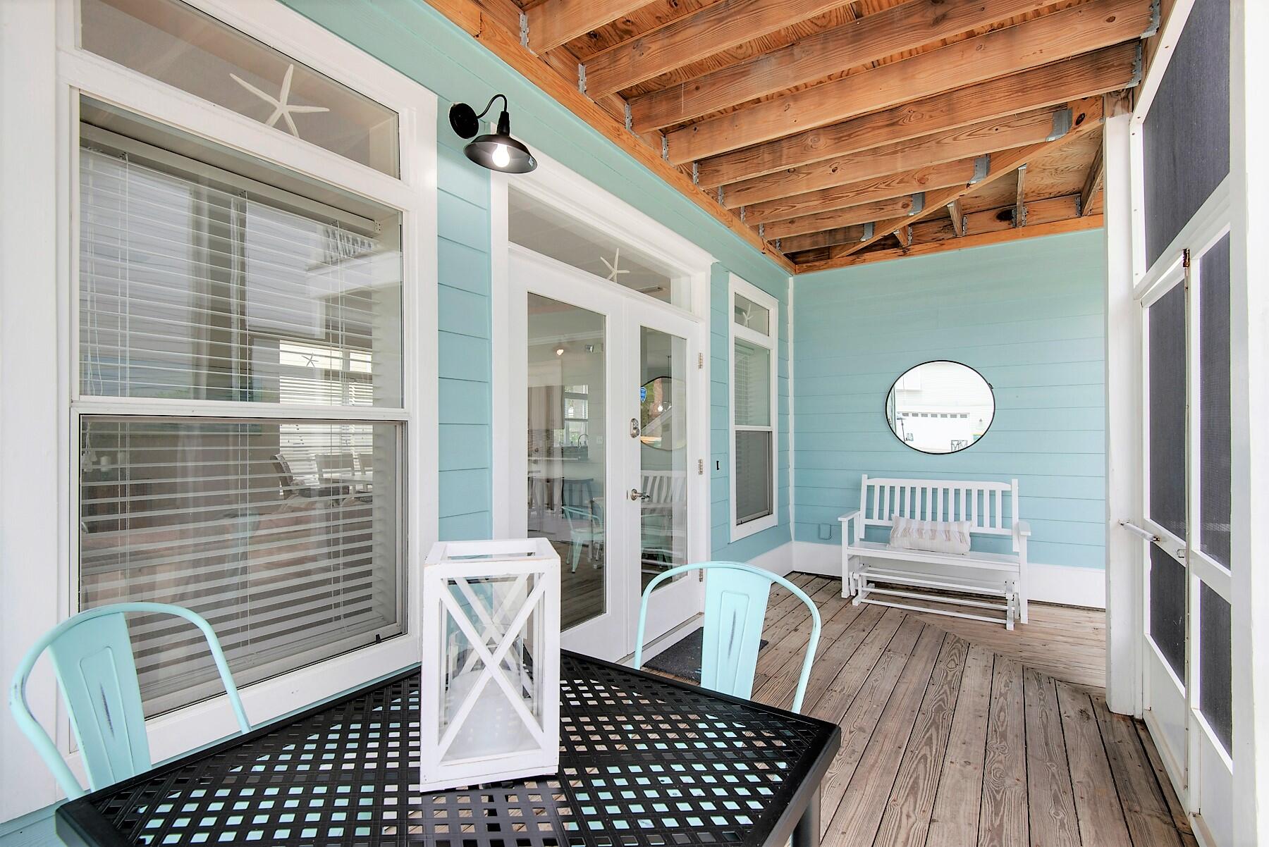 CRYSTAL BEACH - Residential