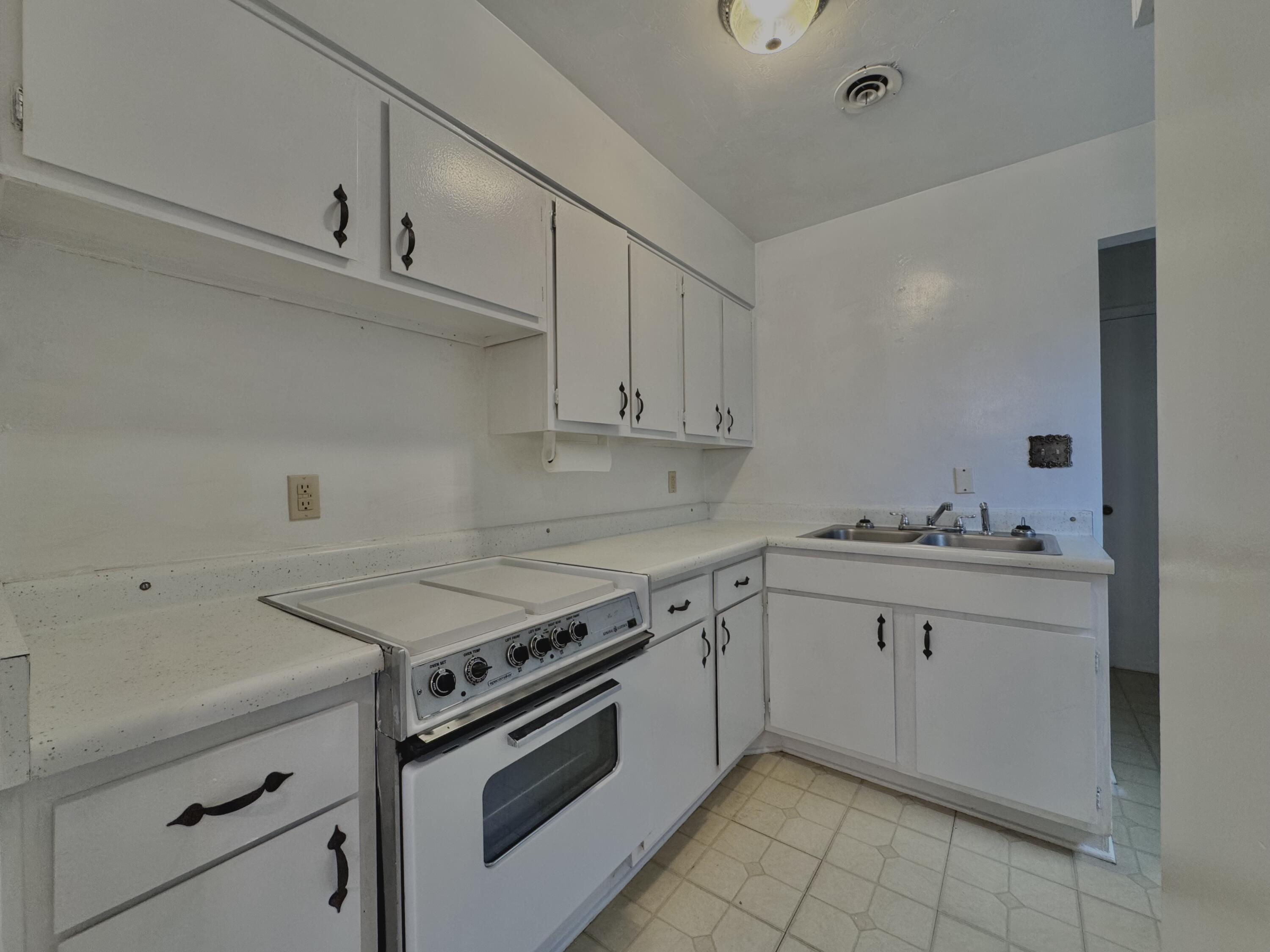 BRYN MAWR PARK 1ST ADDN - Residential
