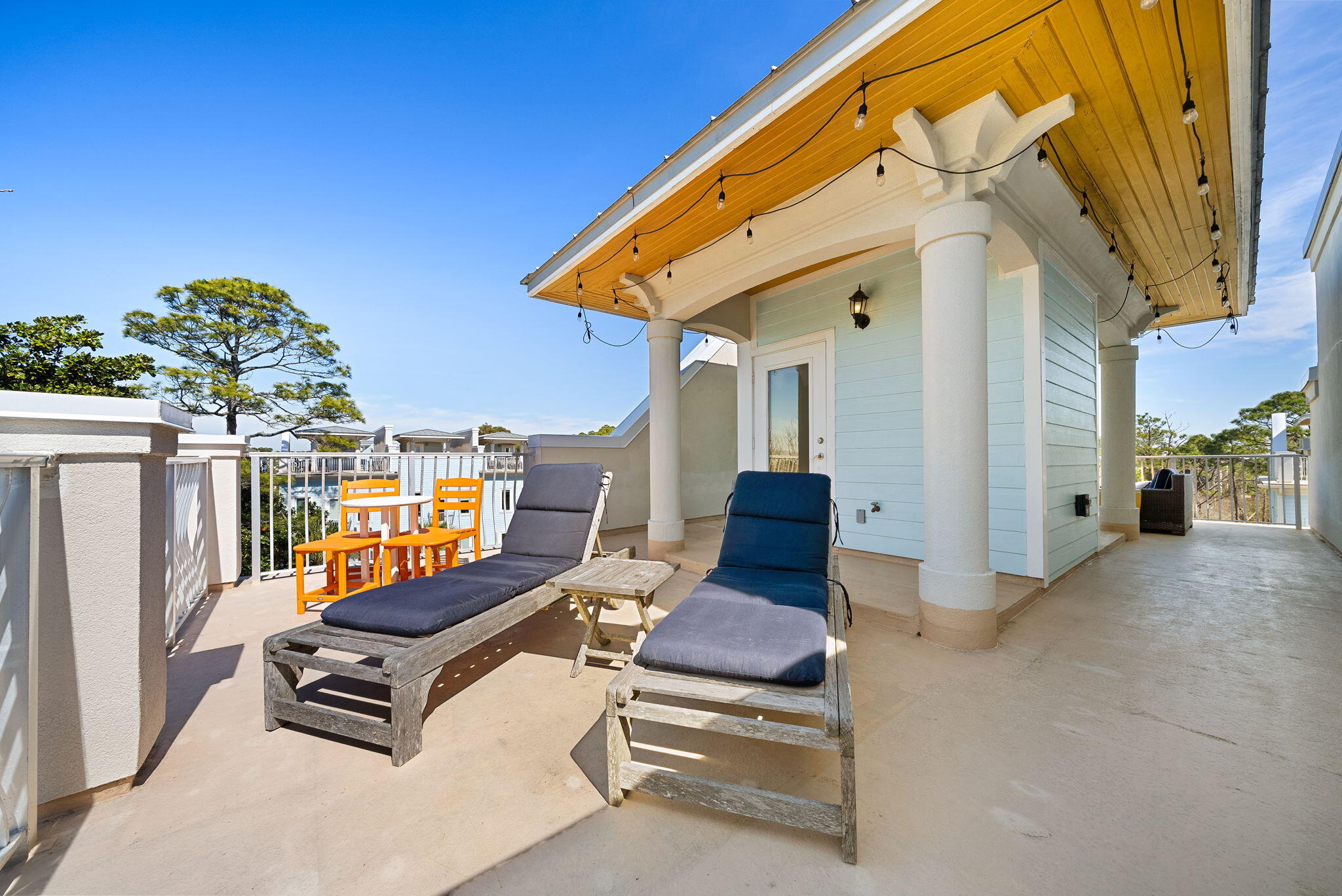 SUMMER PLACE - Residential