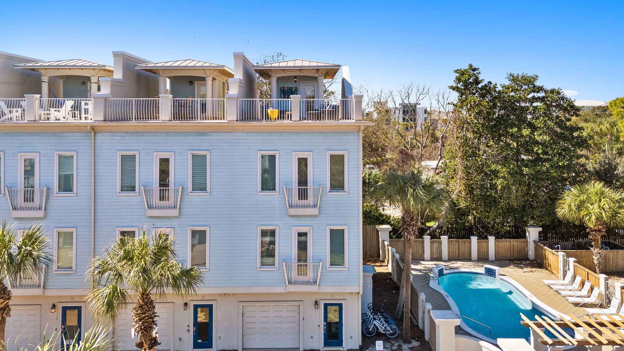 SUMMER PLACE - Residential