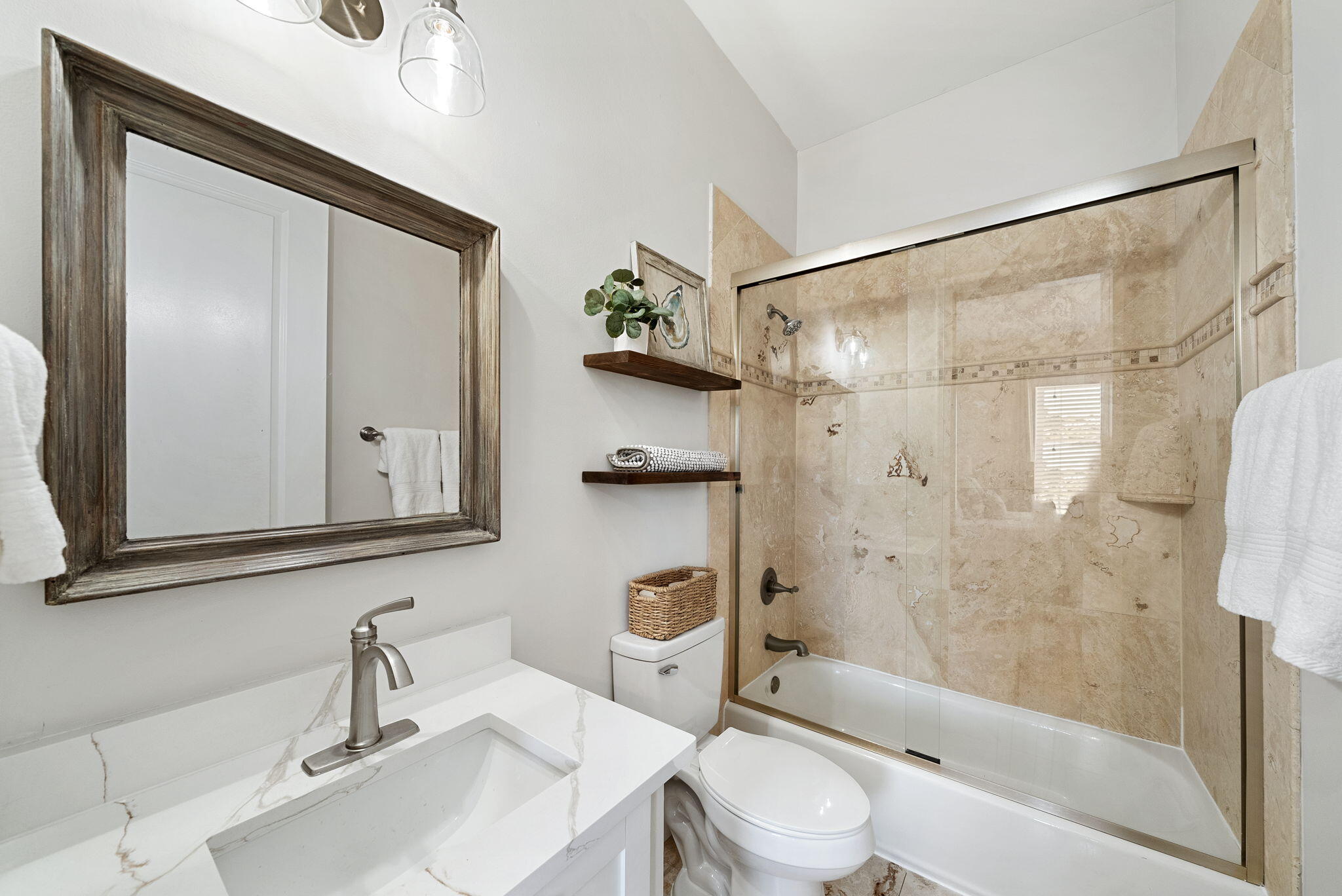 SUMMER PLACE - Residential