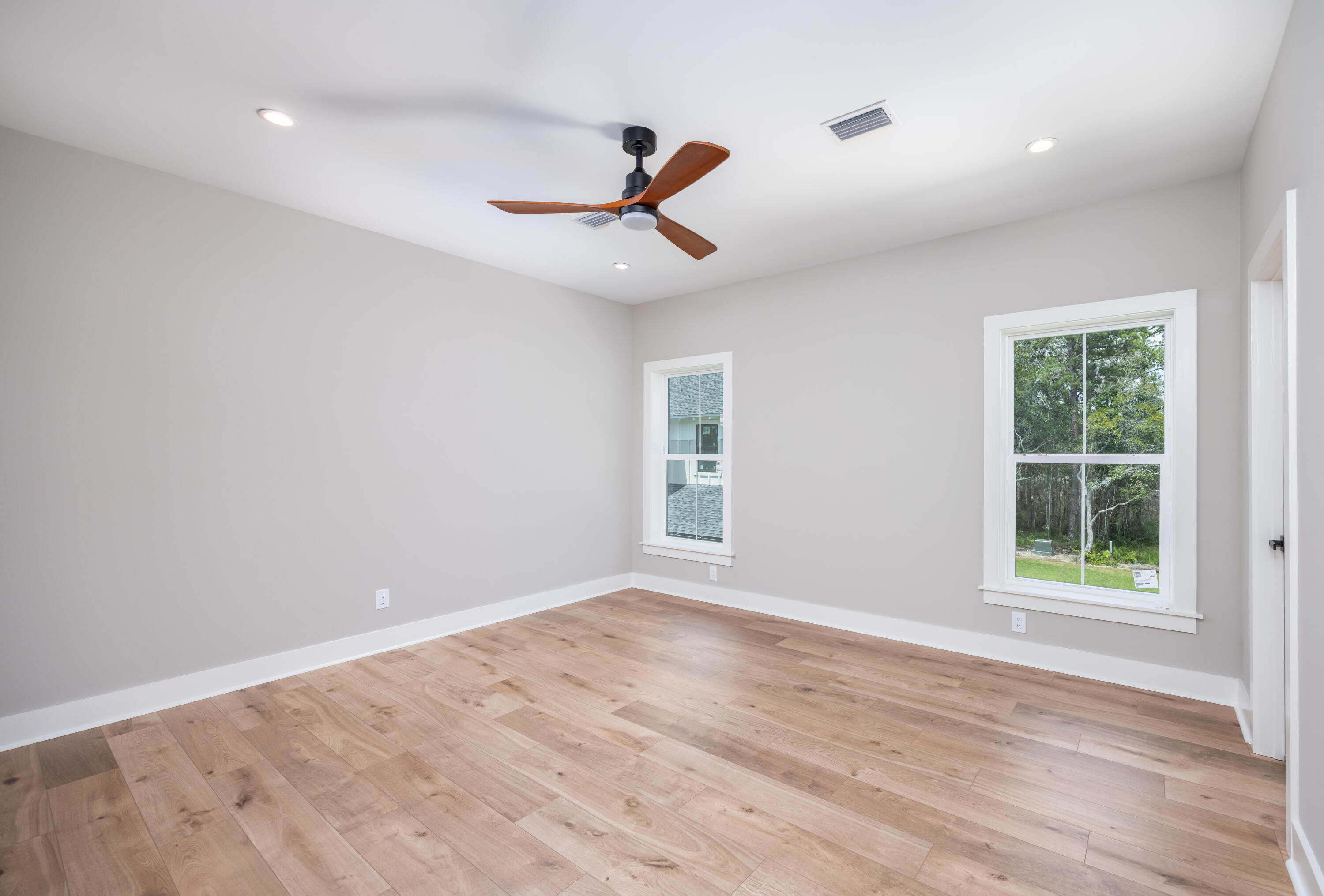 CROSS CREEK SHORES - Residential