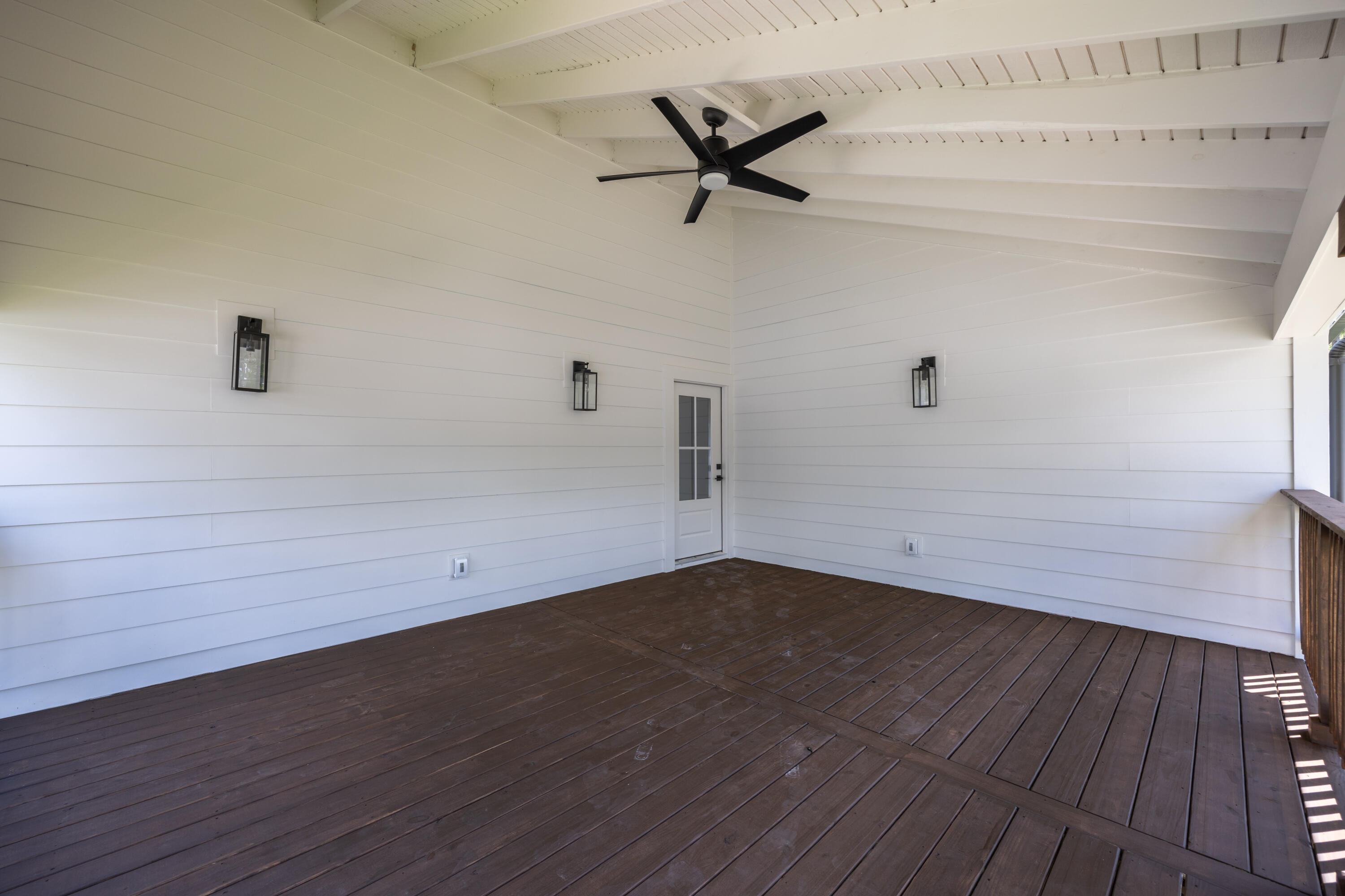 CROSS CREEK SHORES - Residential