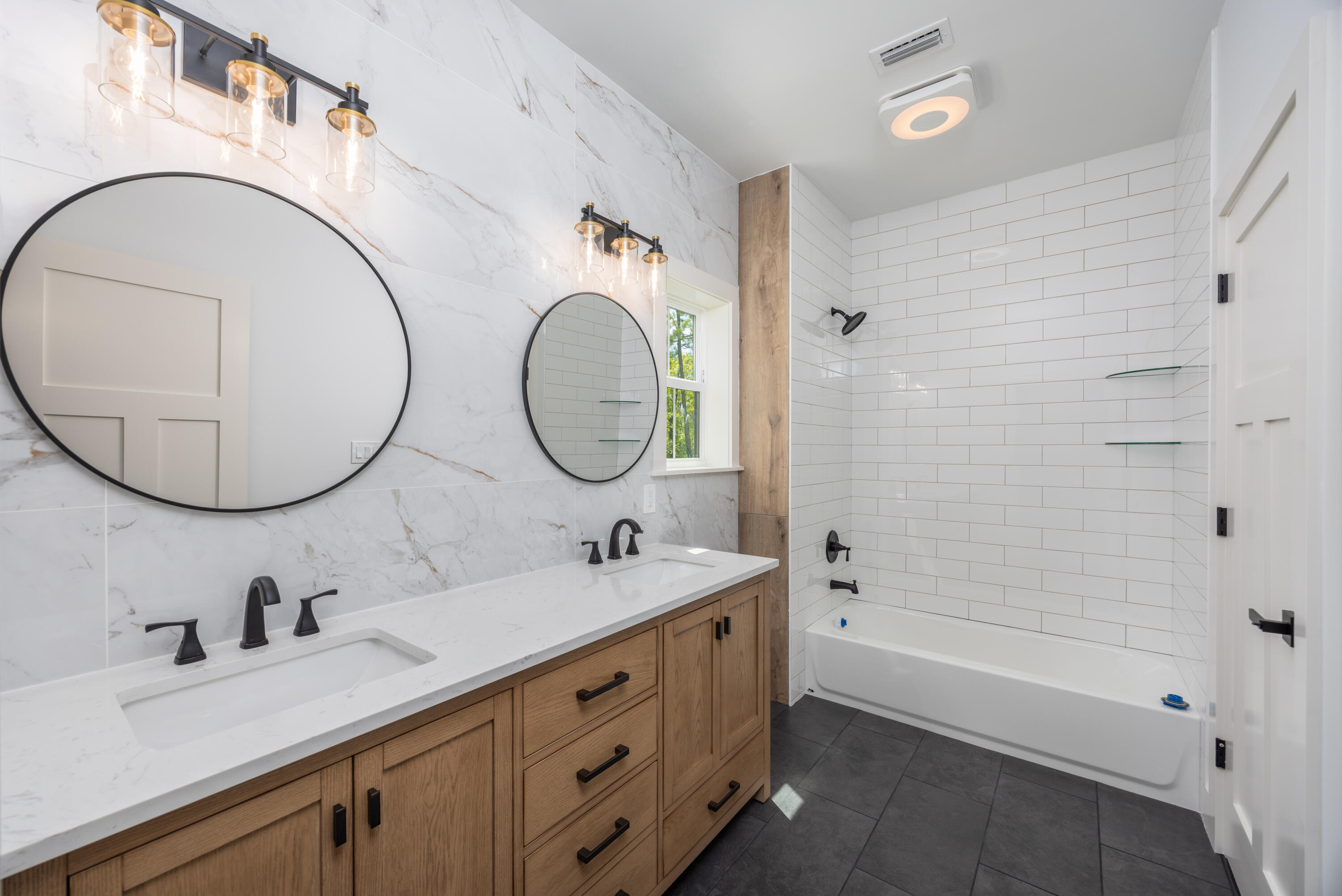 CROSS CREEK SHORES - Residential