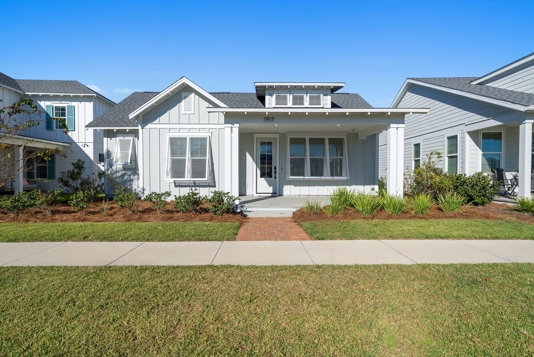 SWEET BAY - Residential